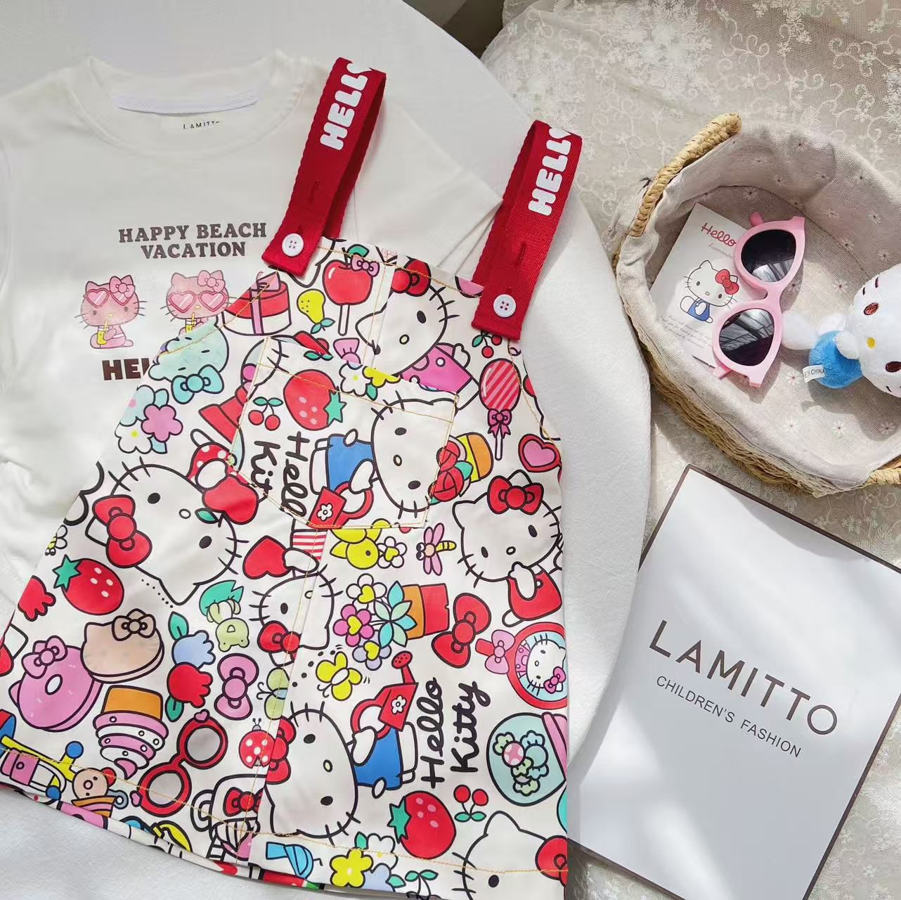 hellokitty 滿印背帶裙