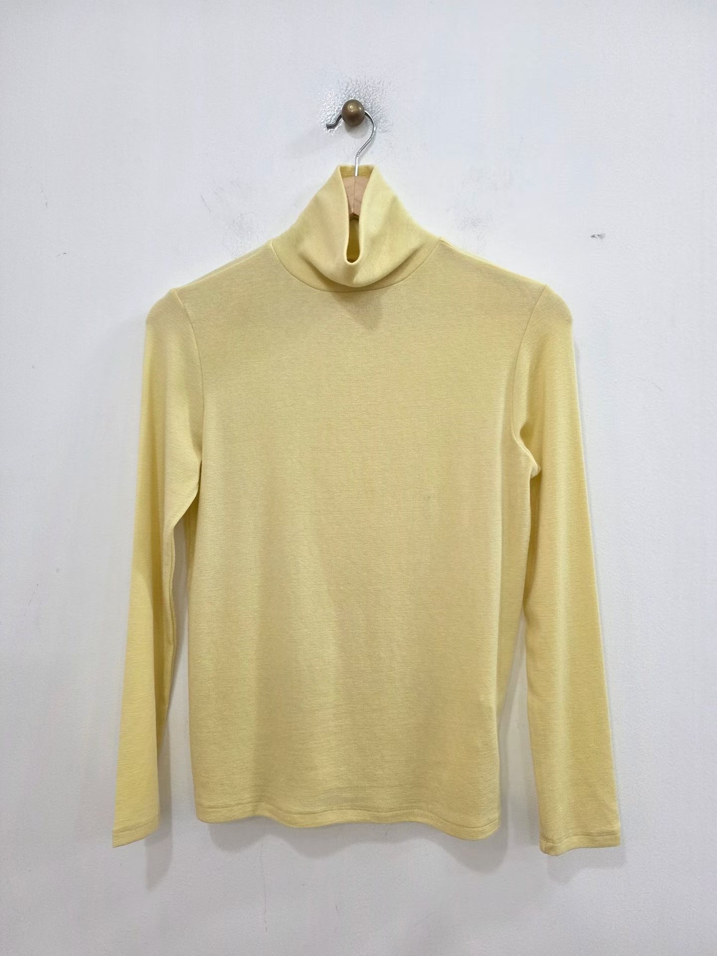 HighNeck wool basic tee