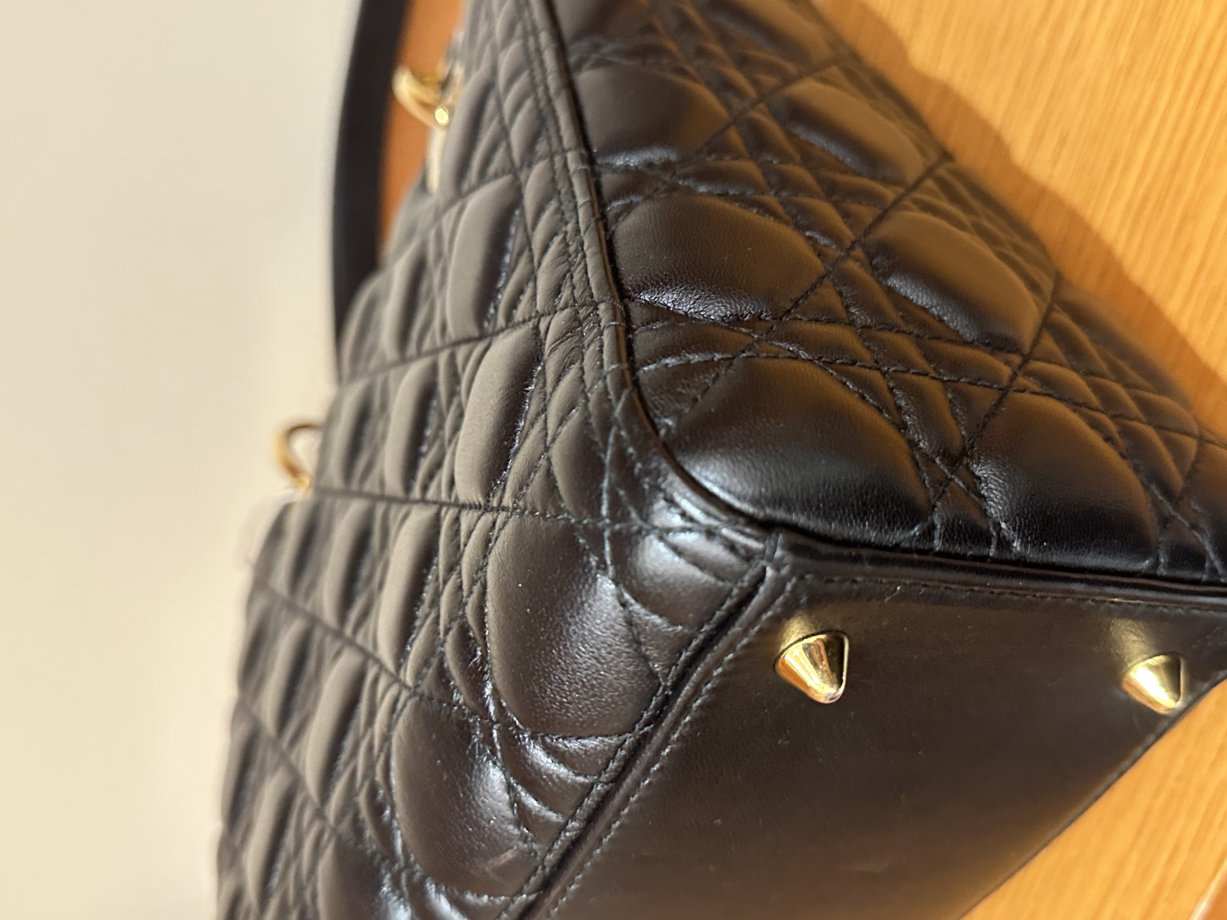 Pre-Owned DIOR Lady Dior Handbag / Product Code: 26042902