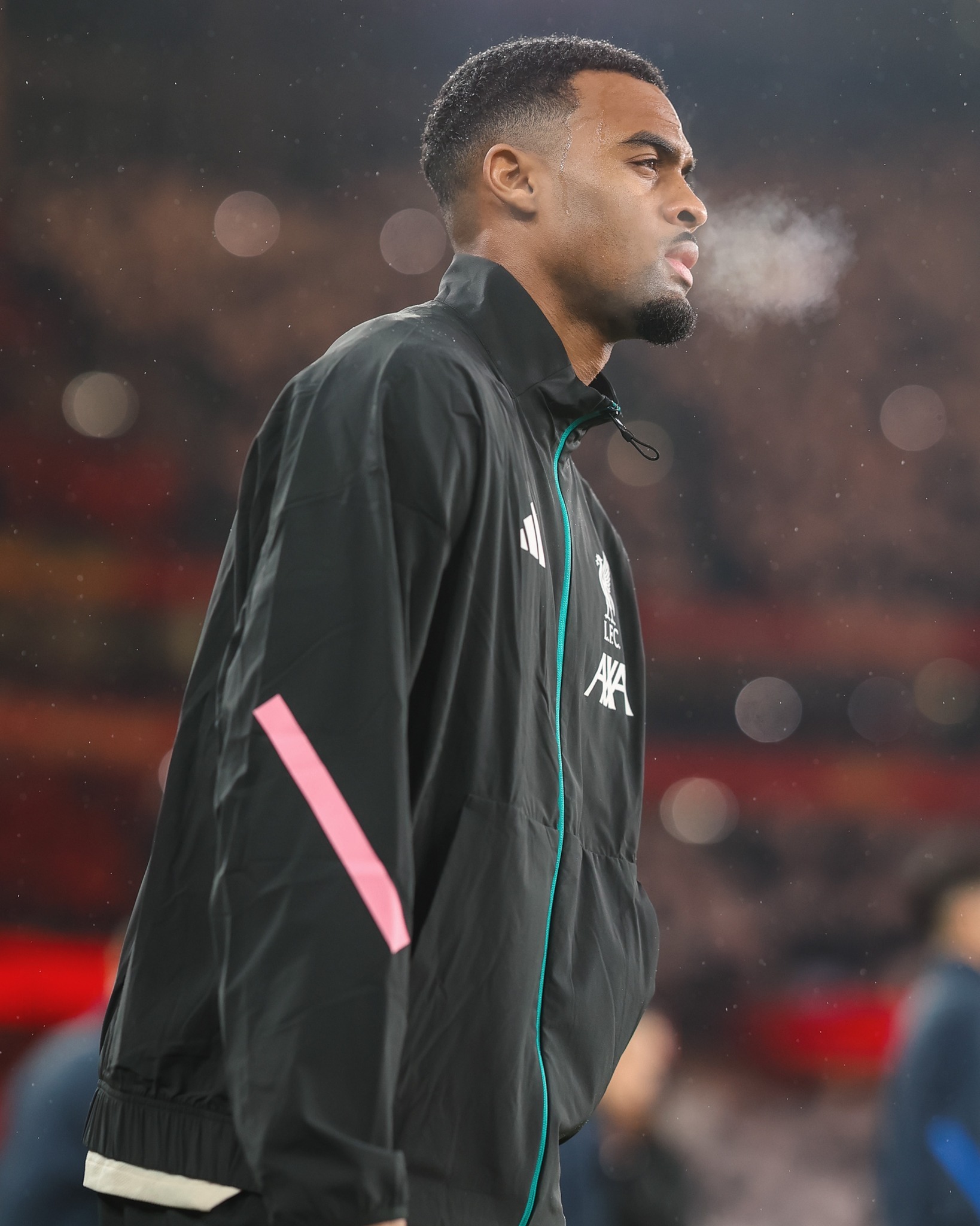 Adidas Liverpool 利物浦 2025-26 黑色 Z.N.E. Anthem Jacket JZ0138