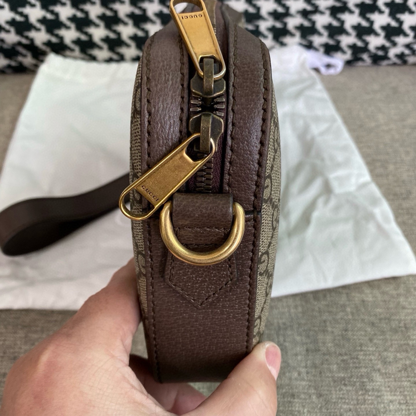 【預訂貨品】Gucci老花相機包