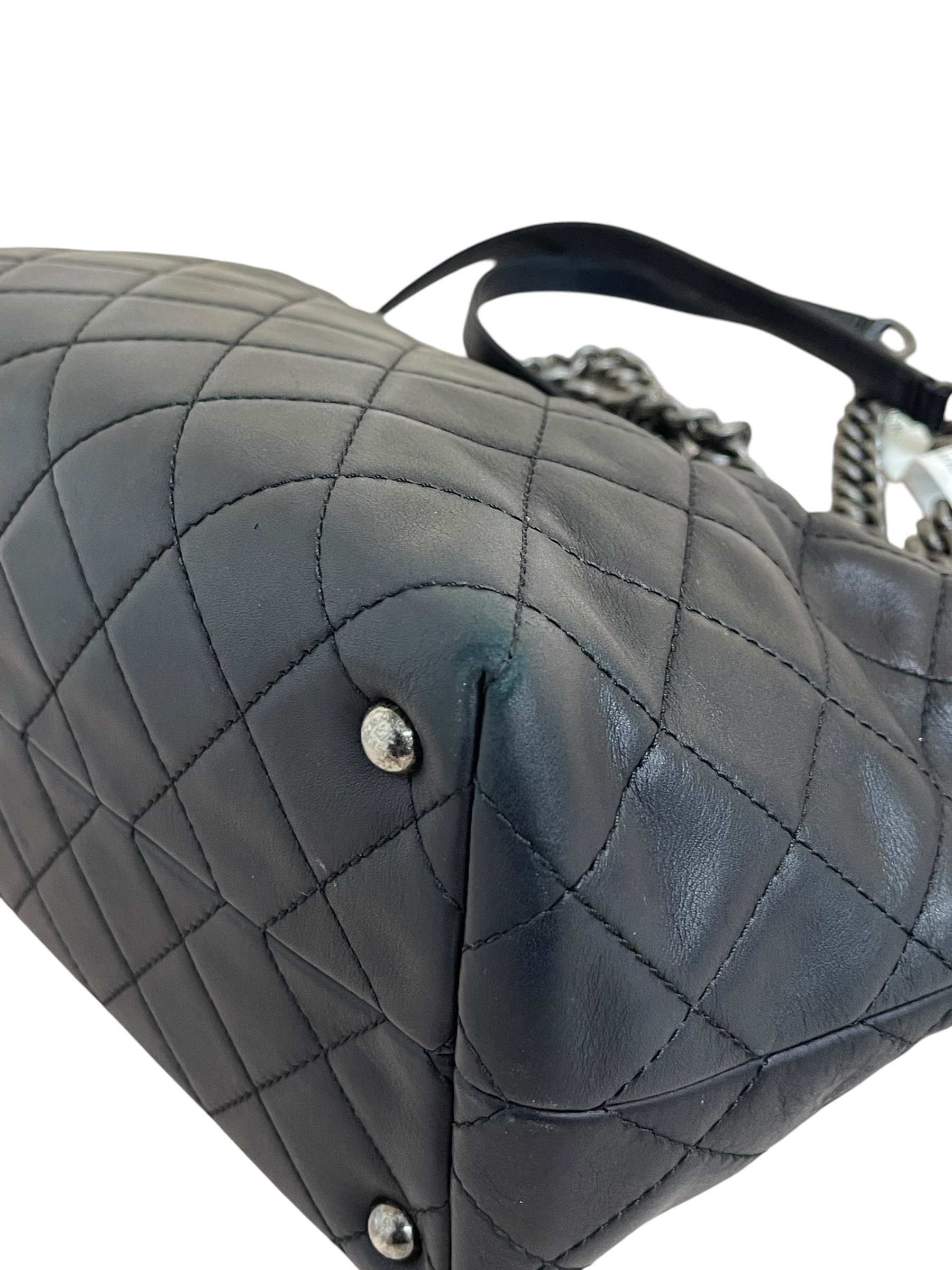 Pre-owned Chanel Shopping in Chains / Product Code: 062908
