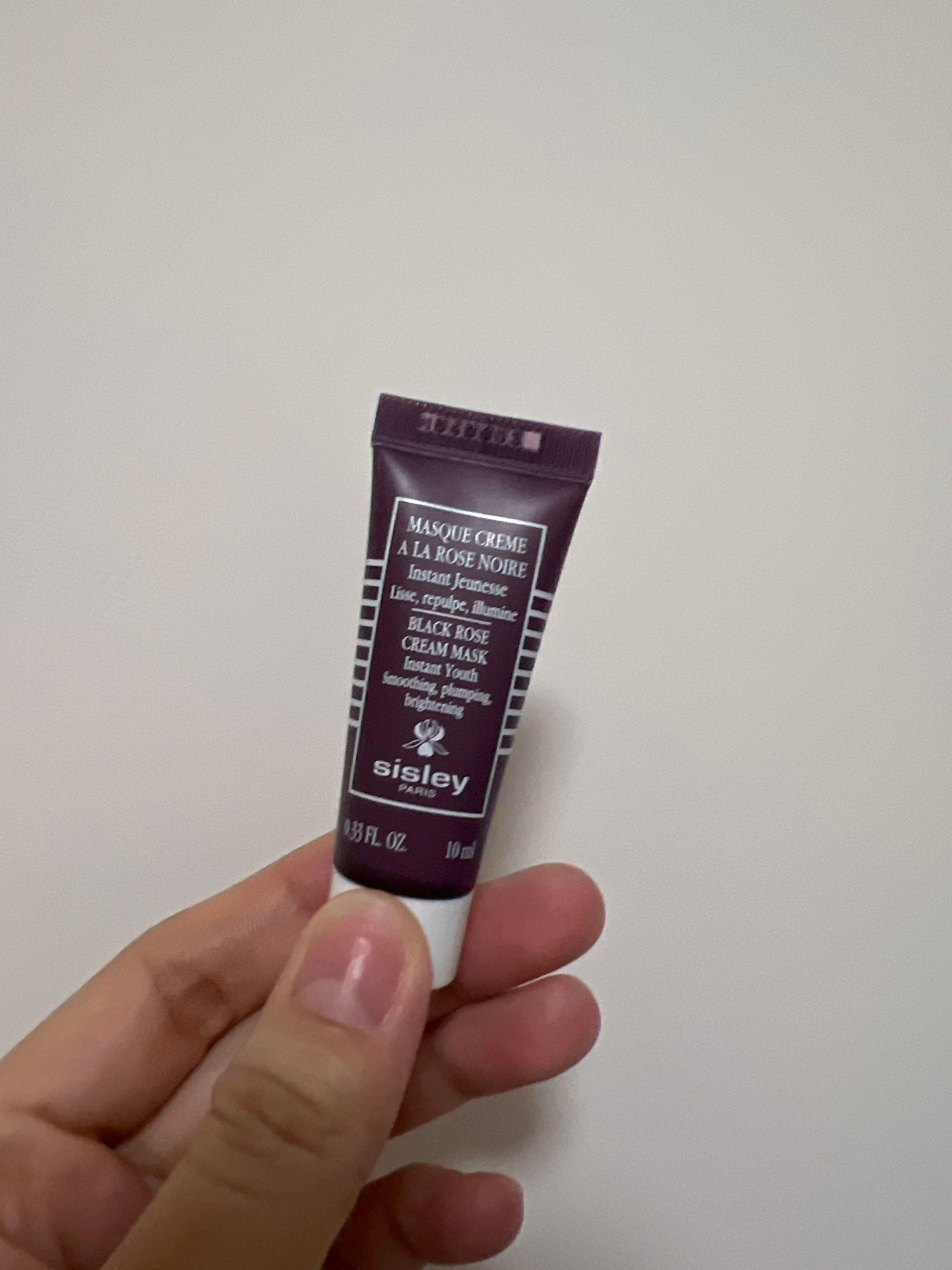 Sisley 希思黎的「黑玫瑰頂級乳霜抗老面膜」 (Black Rose Cream Mask) 10ml