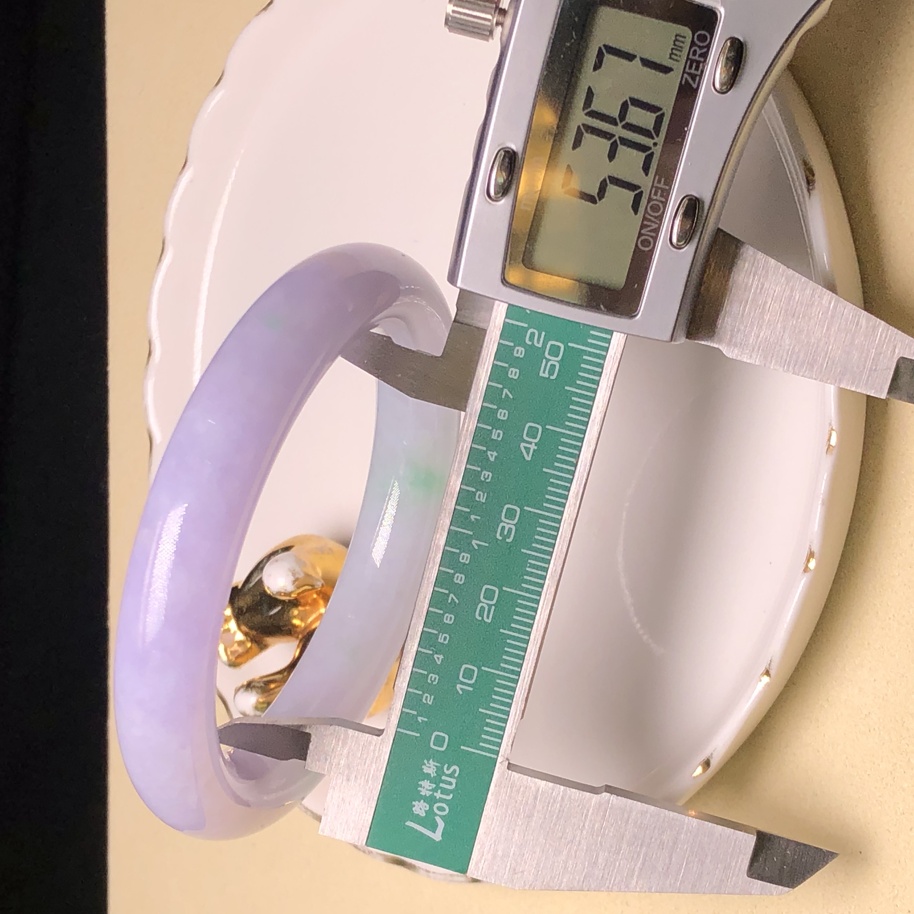 C06810 木那茄紫飄翠福鐲53.6mm