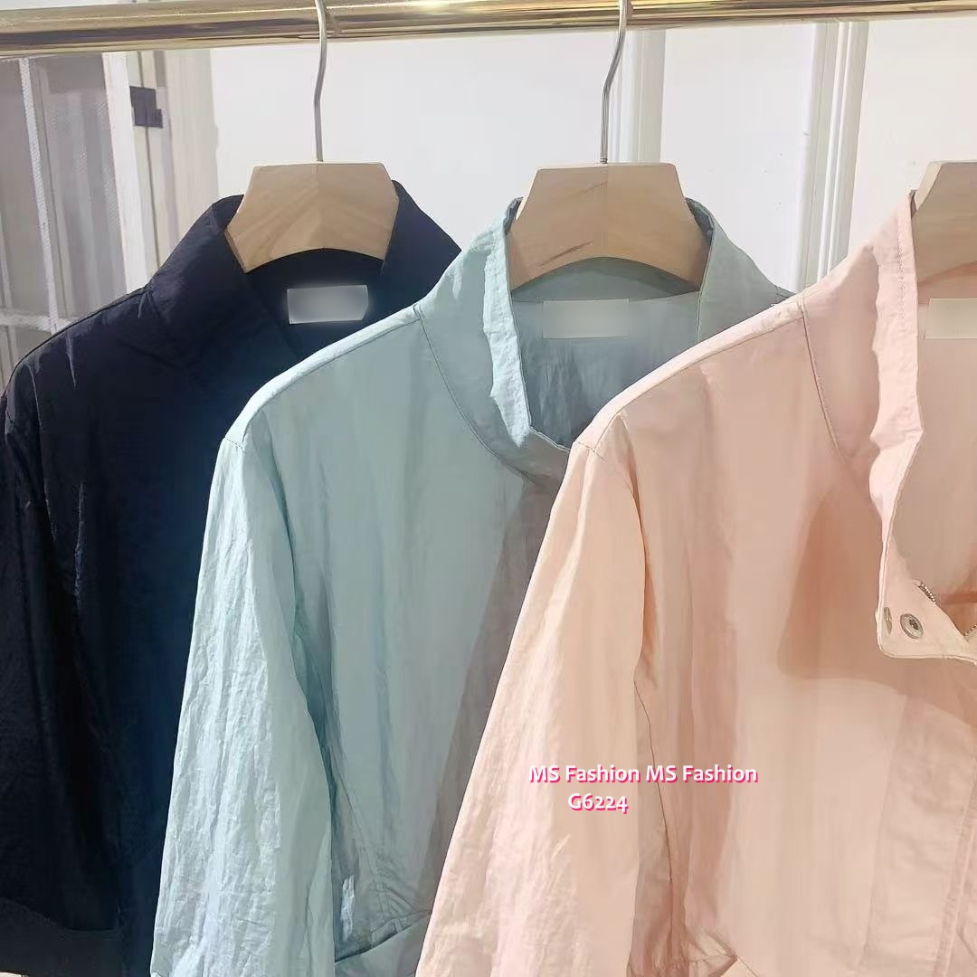 G6224 韓國🇰🇷薄料風褸