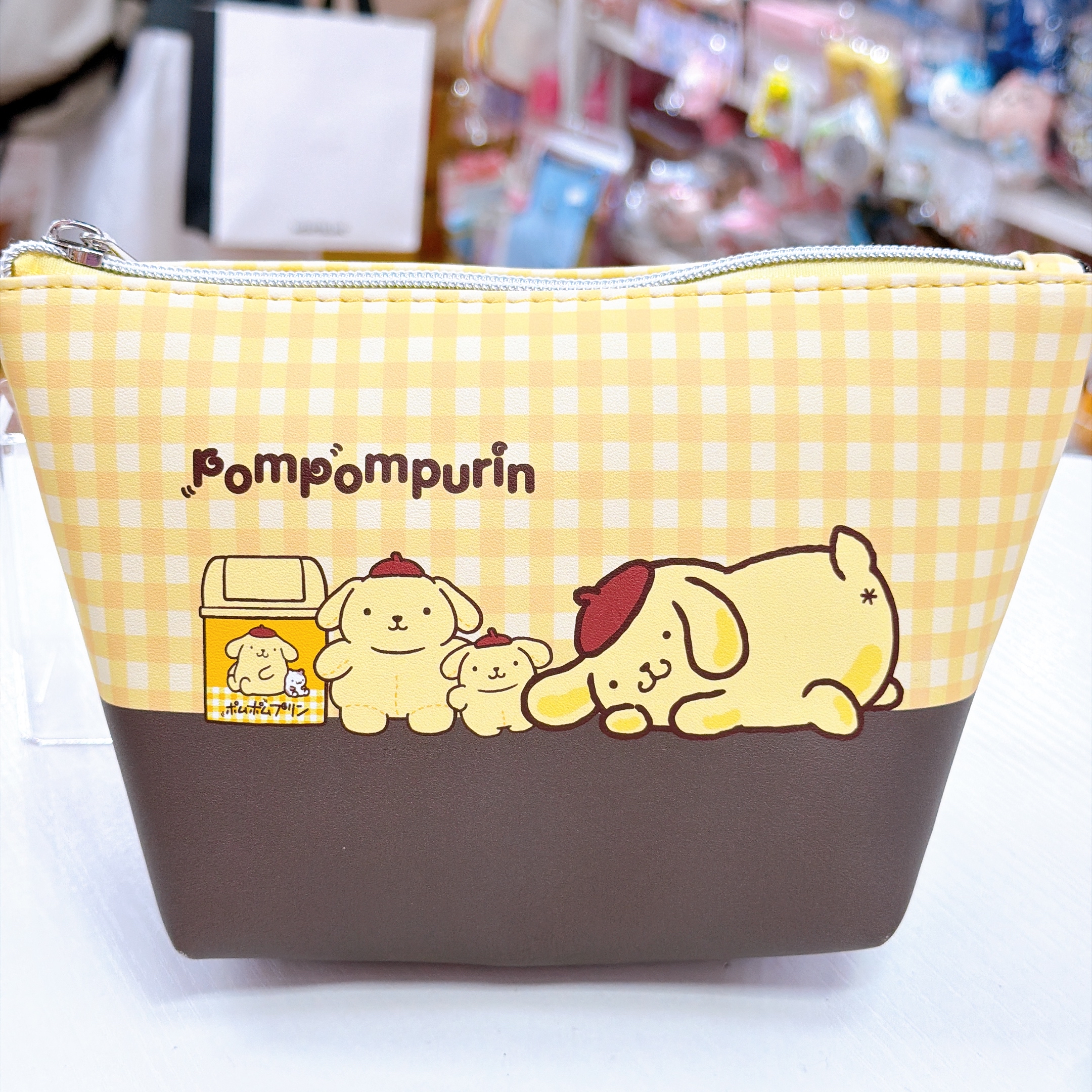 日本直送Sanrio 布甸狗30週年化妝袋