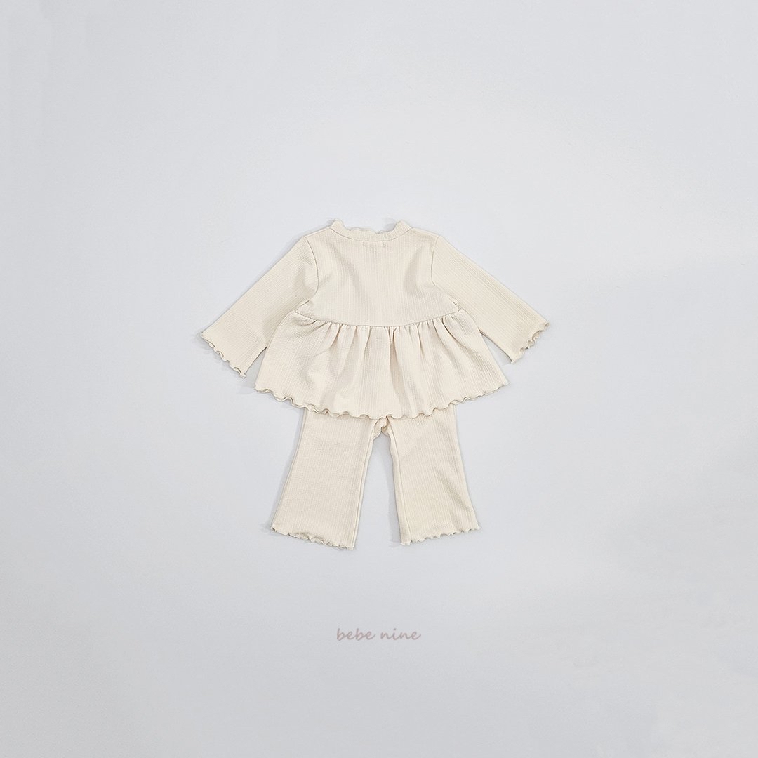 🌸預訂 韓國直送🌸🇰🇷Bebenine兩色絲帶鈕扣花邊長袖上下套裝