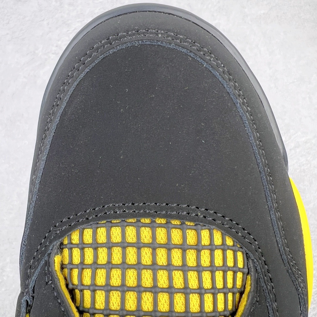 Air Jordan 4 Retro "Thunder" DH6927-017