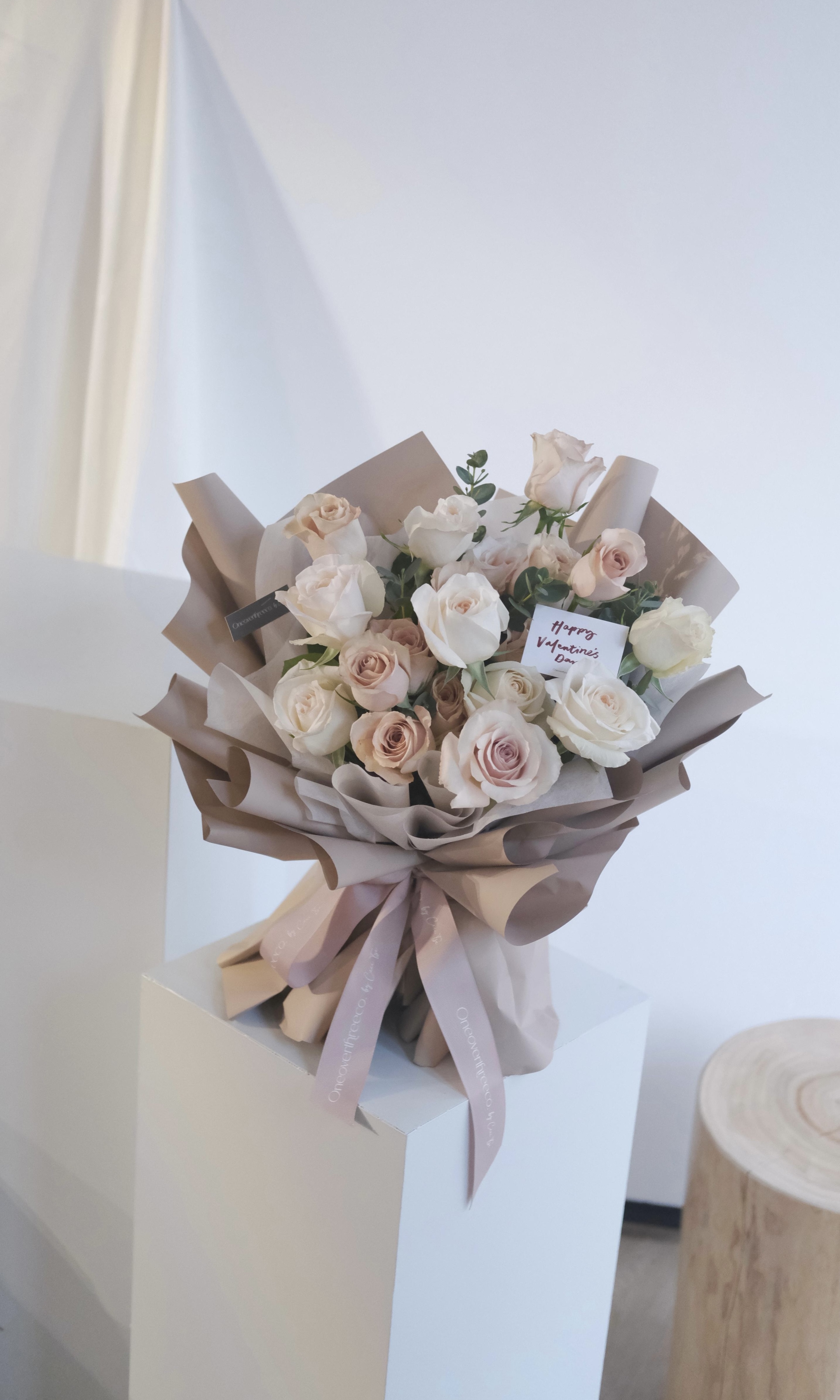 Quicksand + Ohara roses 🤎 (10+10stems)