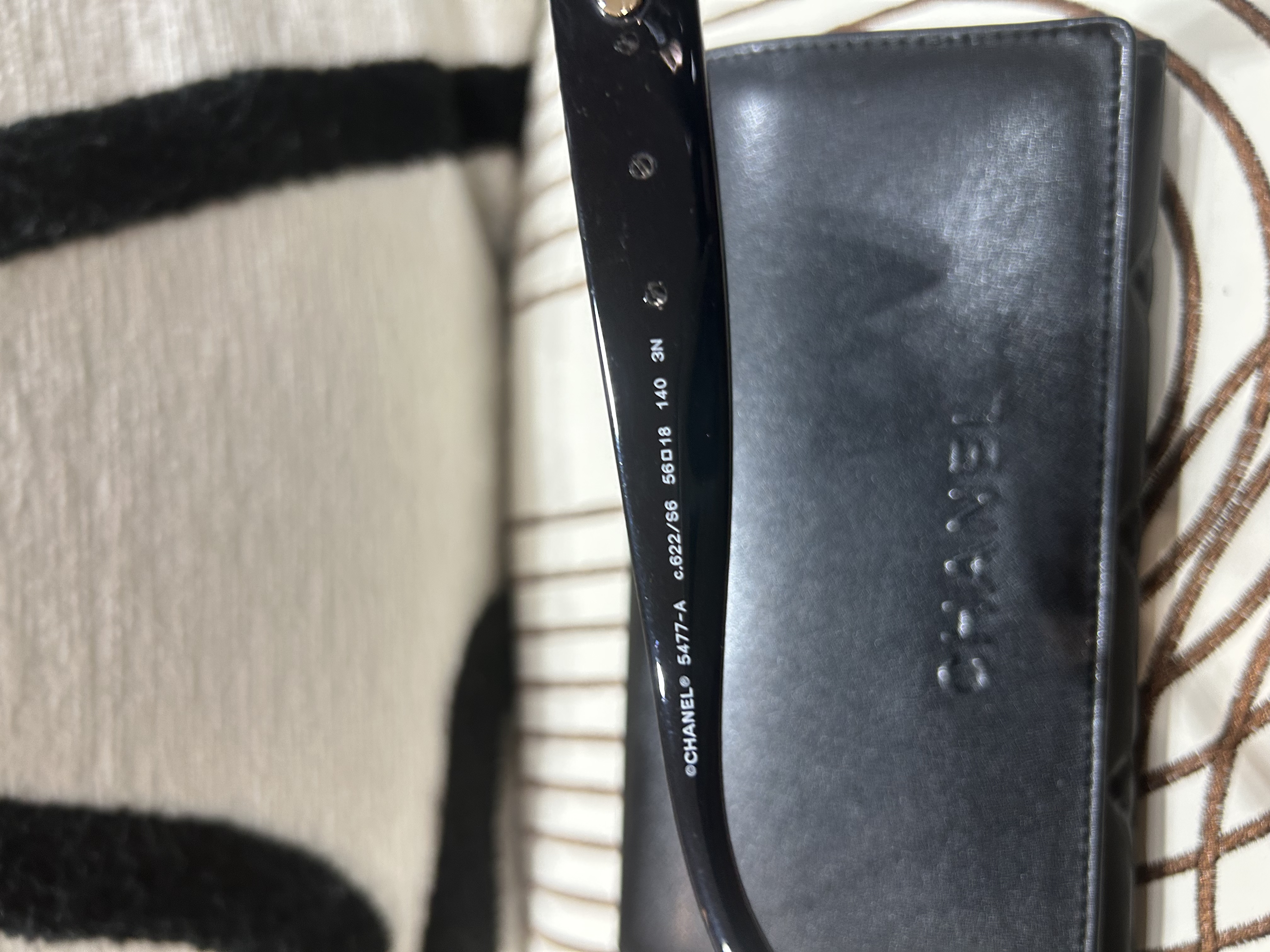 未使用品 Chanel Sunglasses 5477 Heart & 珍珠 & 山茶花 100%%Authentic, Unused未使用品 ✅box