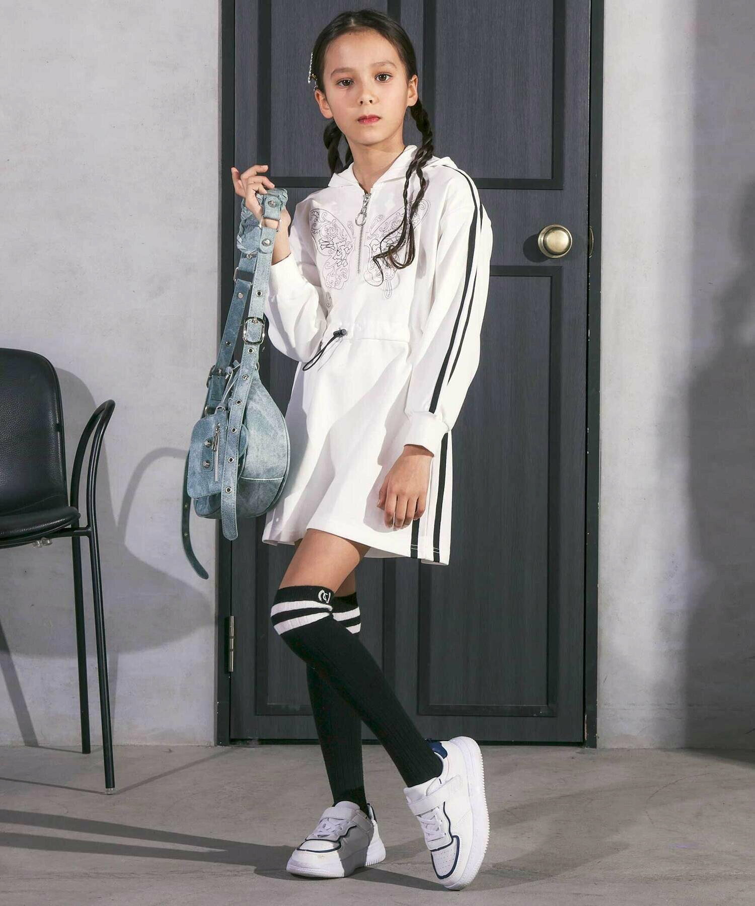 🆕【⭐訂購⭐】 🇯🇵日本直送 🌀蝴蝶貼片刺繡 連帽抓絨連身裙［2款選］🌀[ELBA-0193][260307]