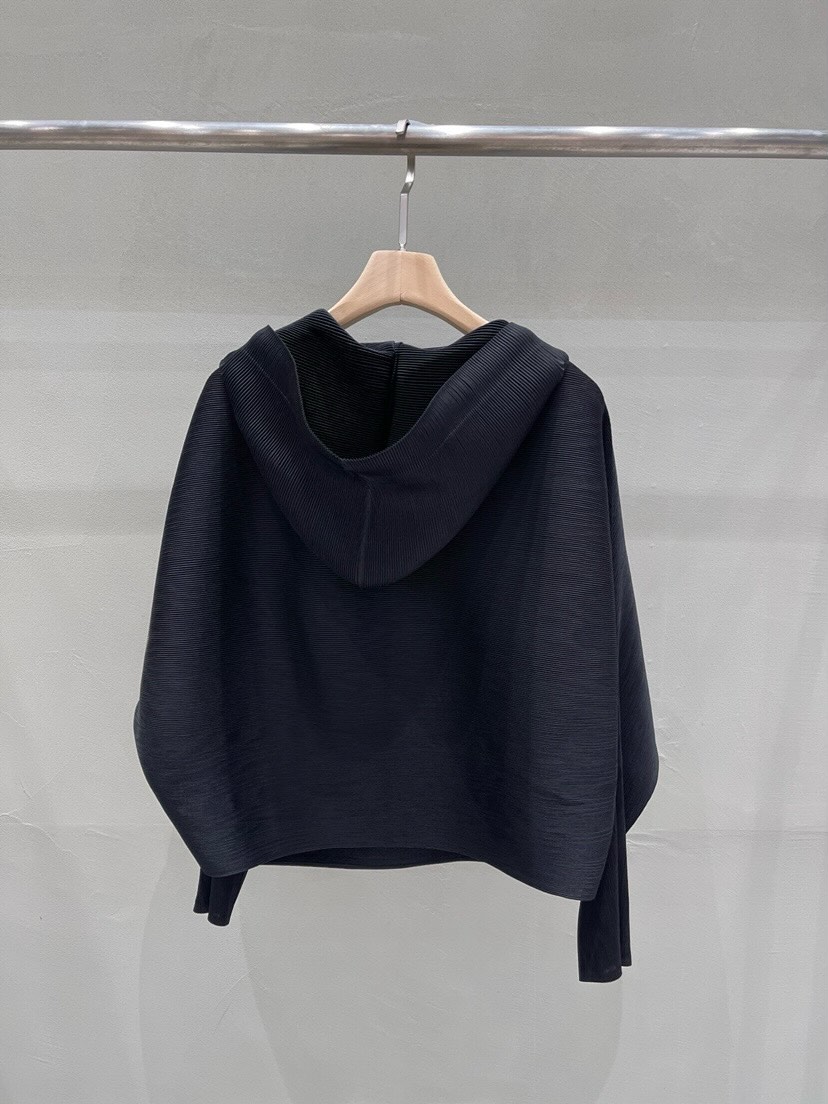 (2026FW) THEMUI - TOP