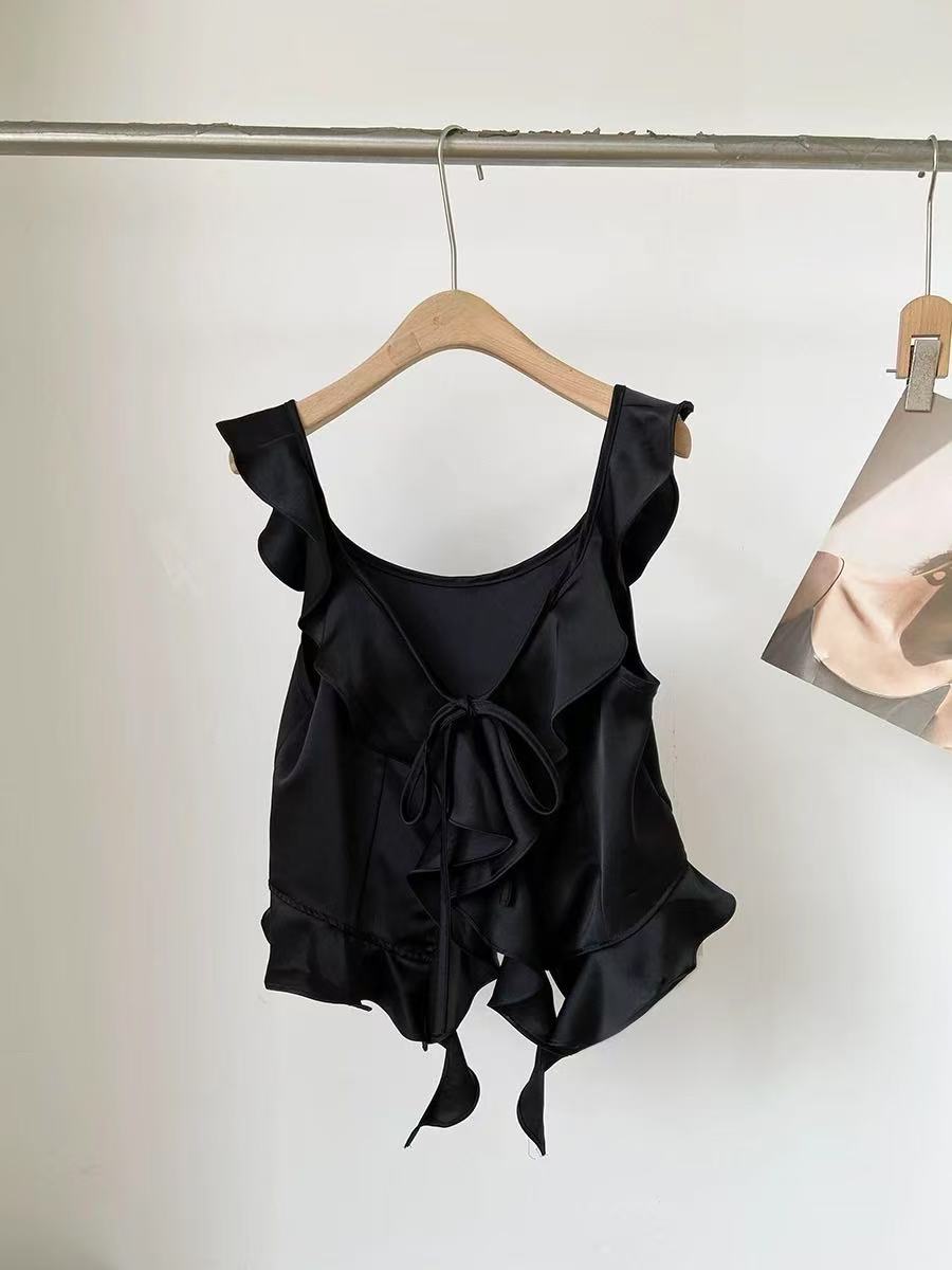 TP366缎面荷叶边上衣