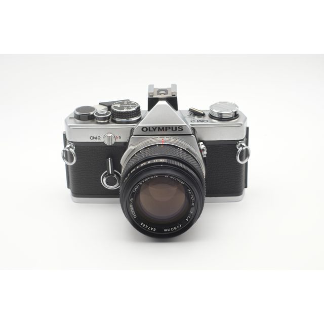 Olympus OM-2 / Olympus zuiko 50mm f1.4 | Holiday Camera