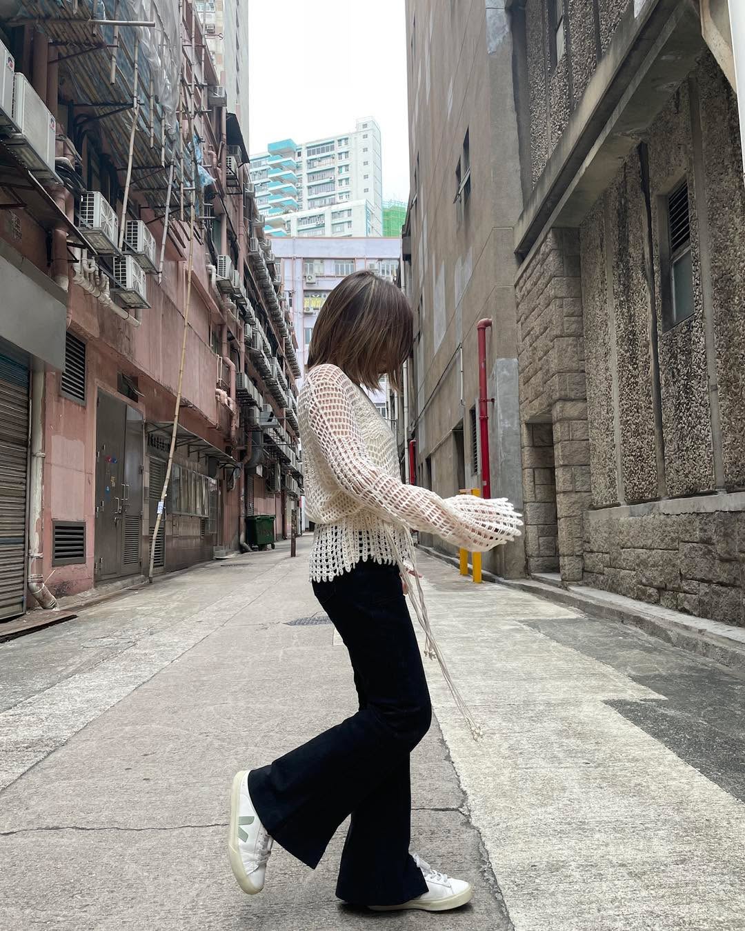 鏤空Lace上衣配小背心