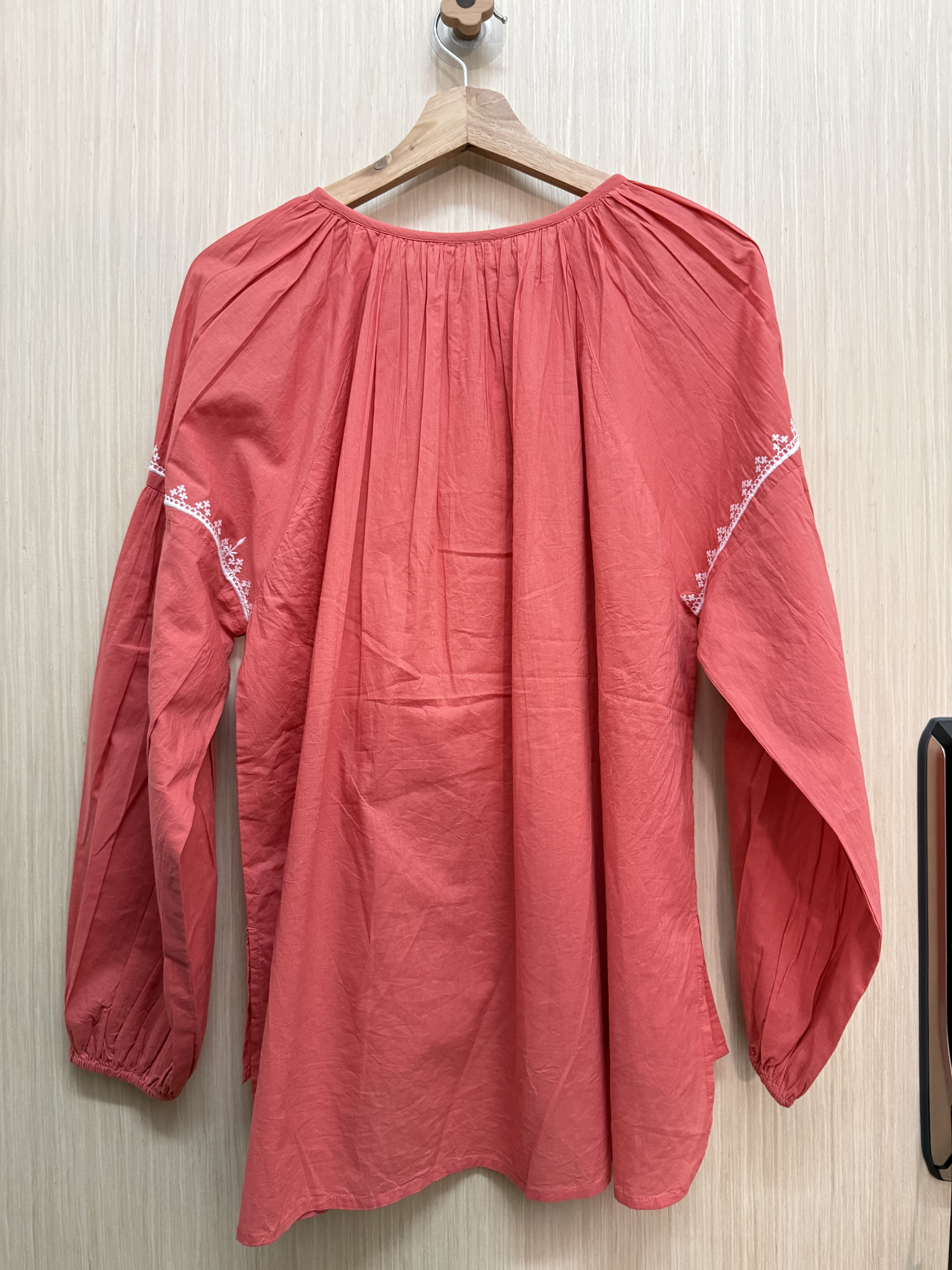 民族風刺繡𝐭𝐨𝐩