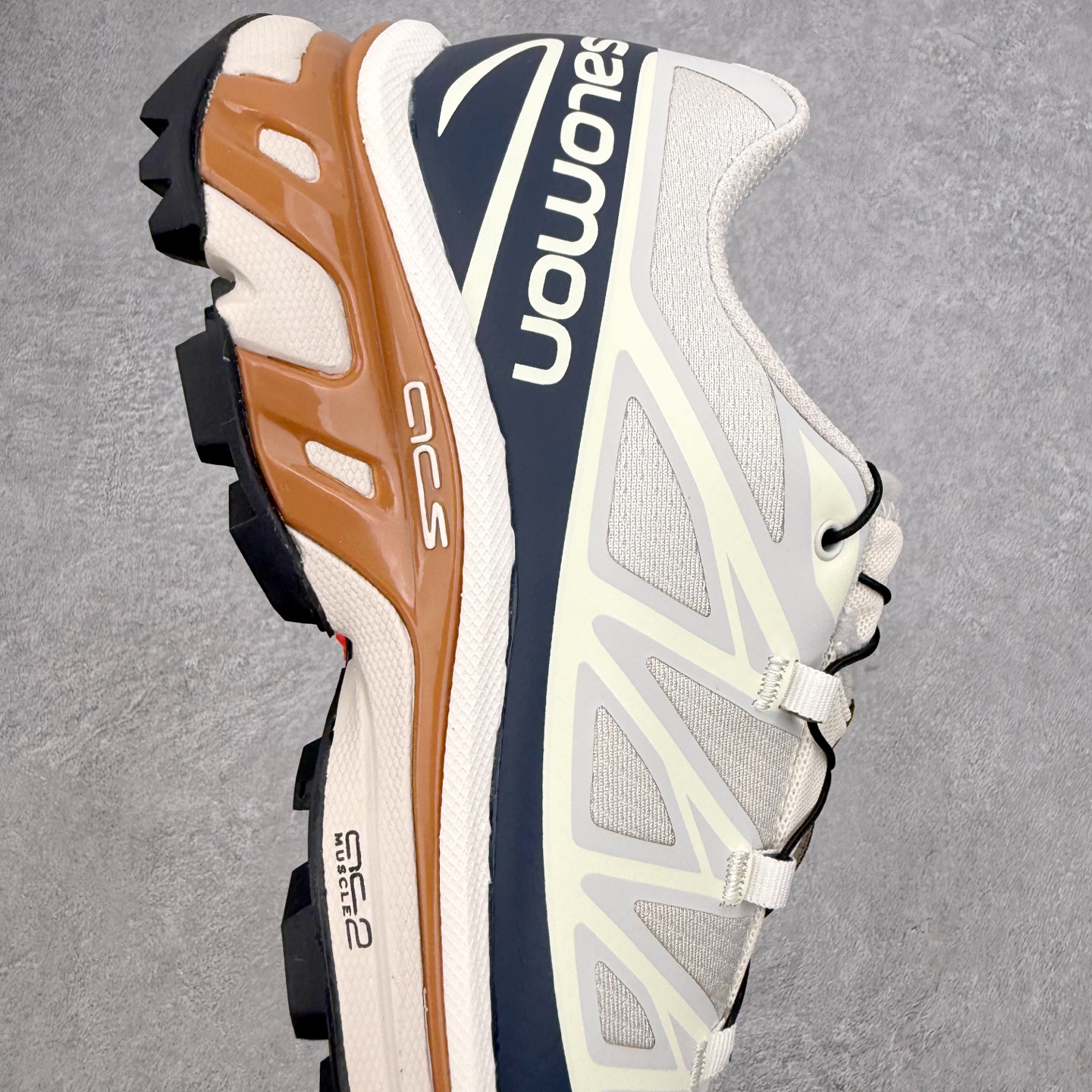 Salomon XT-6