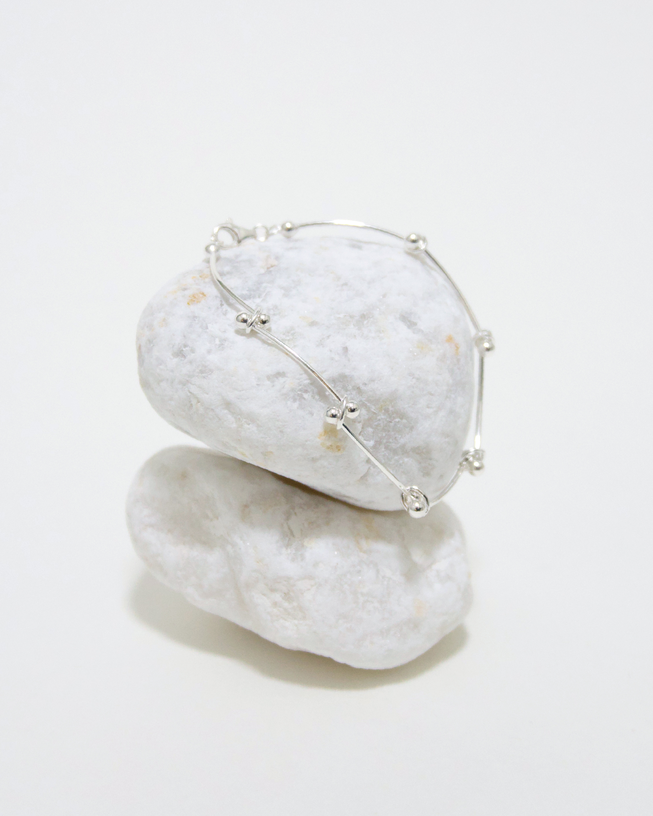 Flowing Bead Bracelet