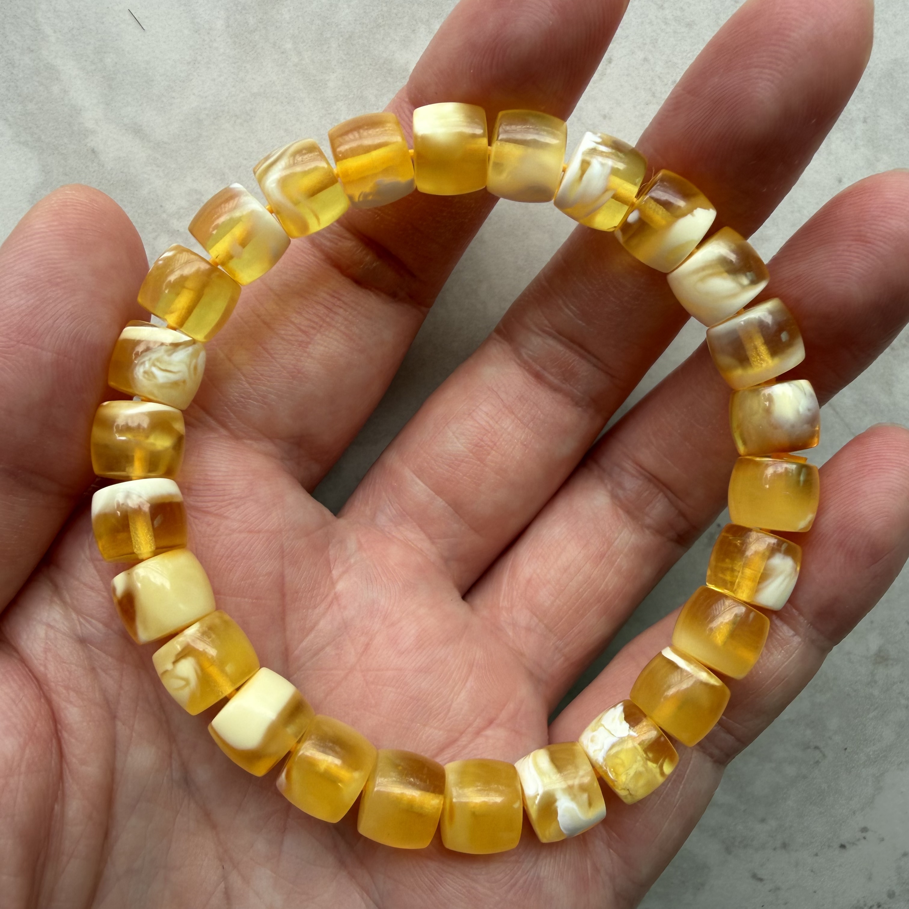 ［閉店一口價］8+mm波羅的海金骨瓷白熒光手串