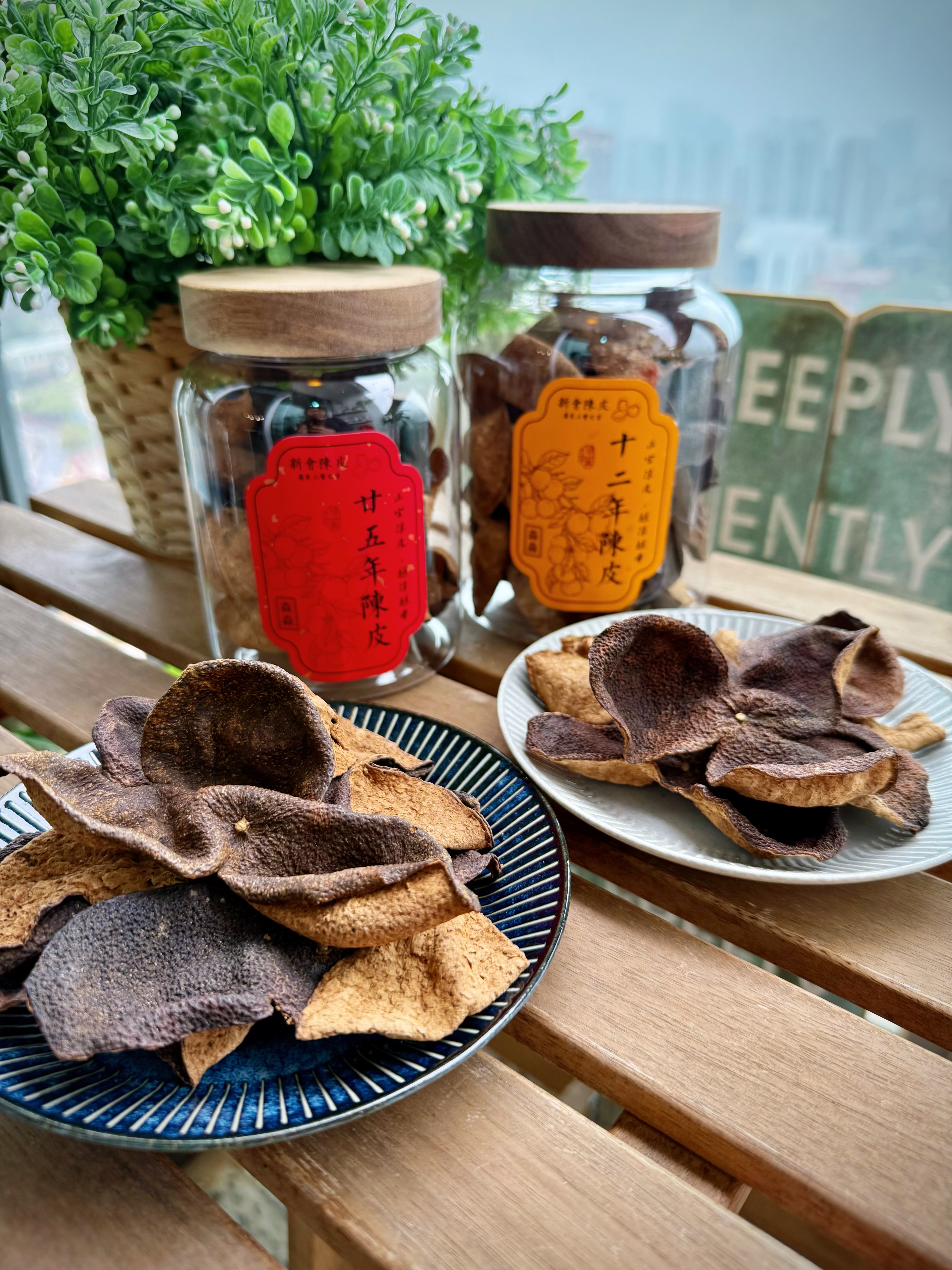 2️⃣ 皇牌少甜雙拼禮盒 (12年陳皮紅荳 ＋蛋黃白蓮蓉）【4個裝】 