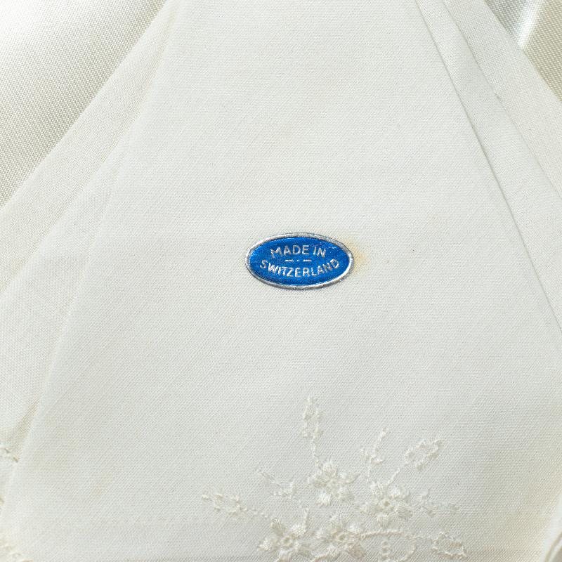 Vintage Made in Switzerland Hand Embroidered Handkerchief (EX020)