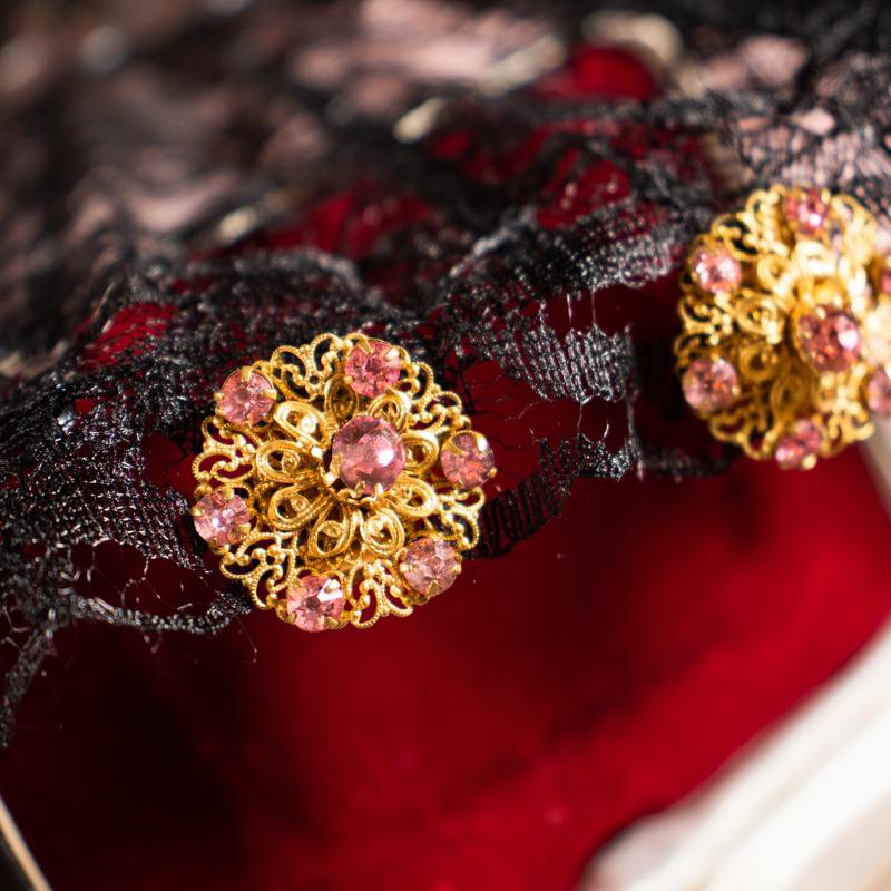 c.a. 1940-1950s Czechoslovakian Pink Rhinestone on Golden Filigree Clip Earrings (CD125)