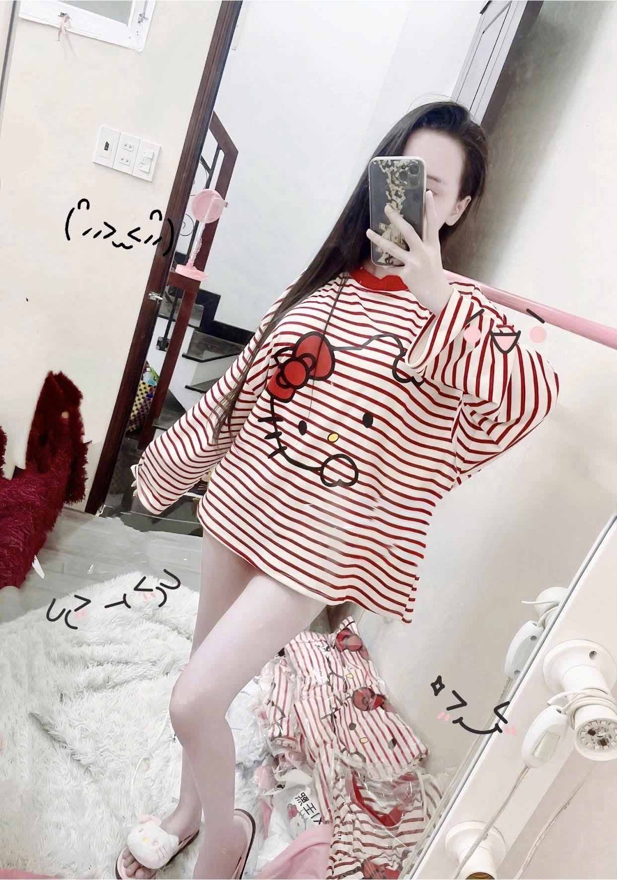 紅白條紋Hello Kitty睡衣套裝