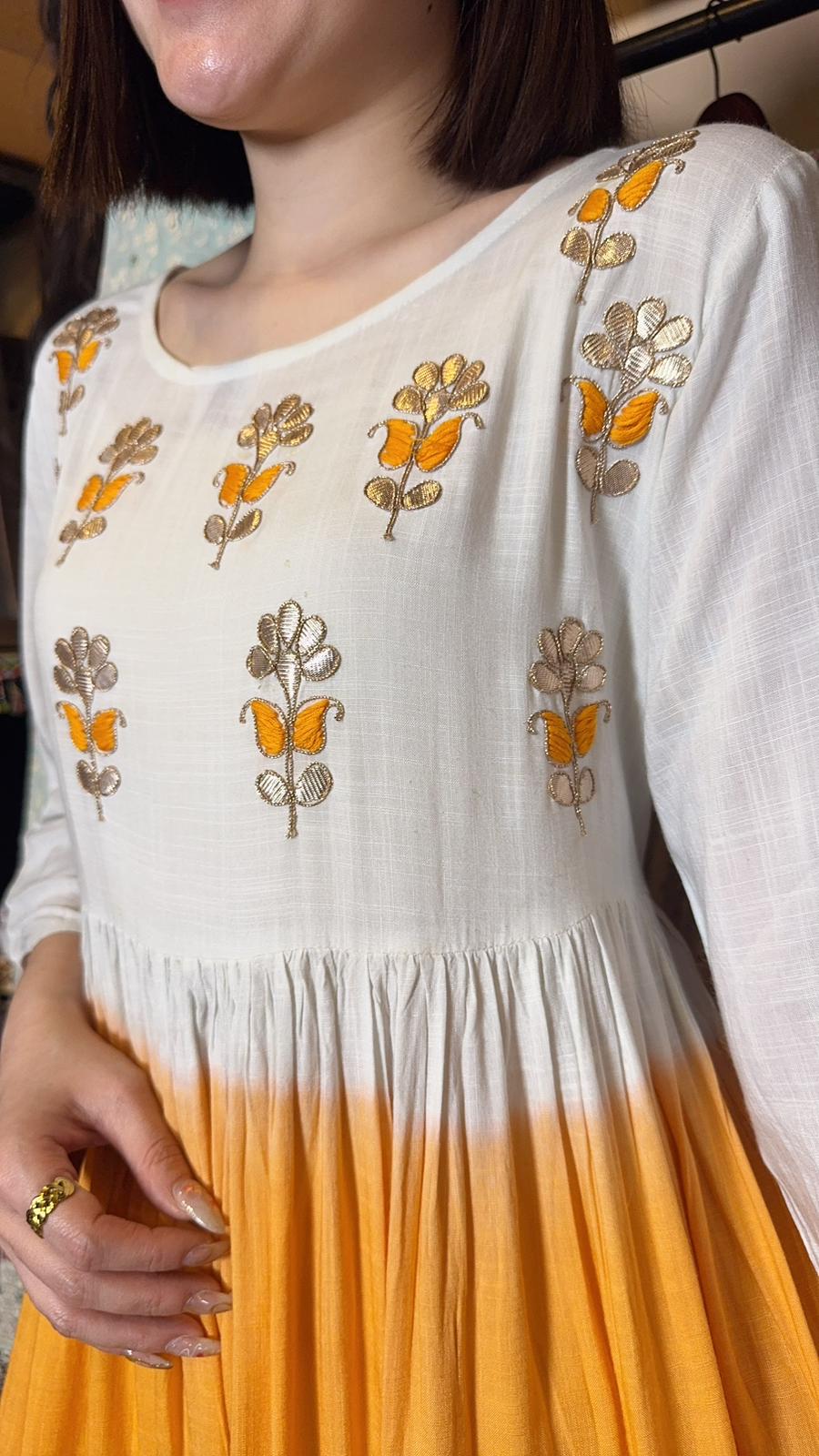 Sunset Gradient Orange Floral Emb Chest OP 49" #1399