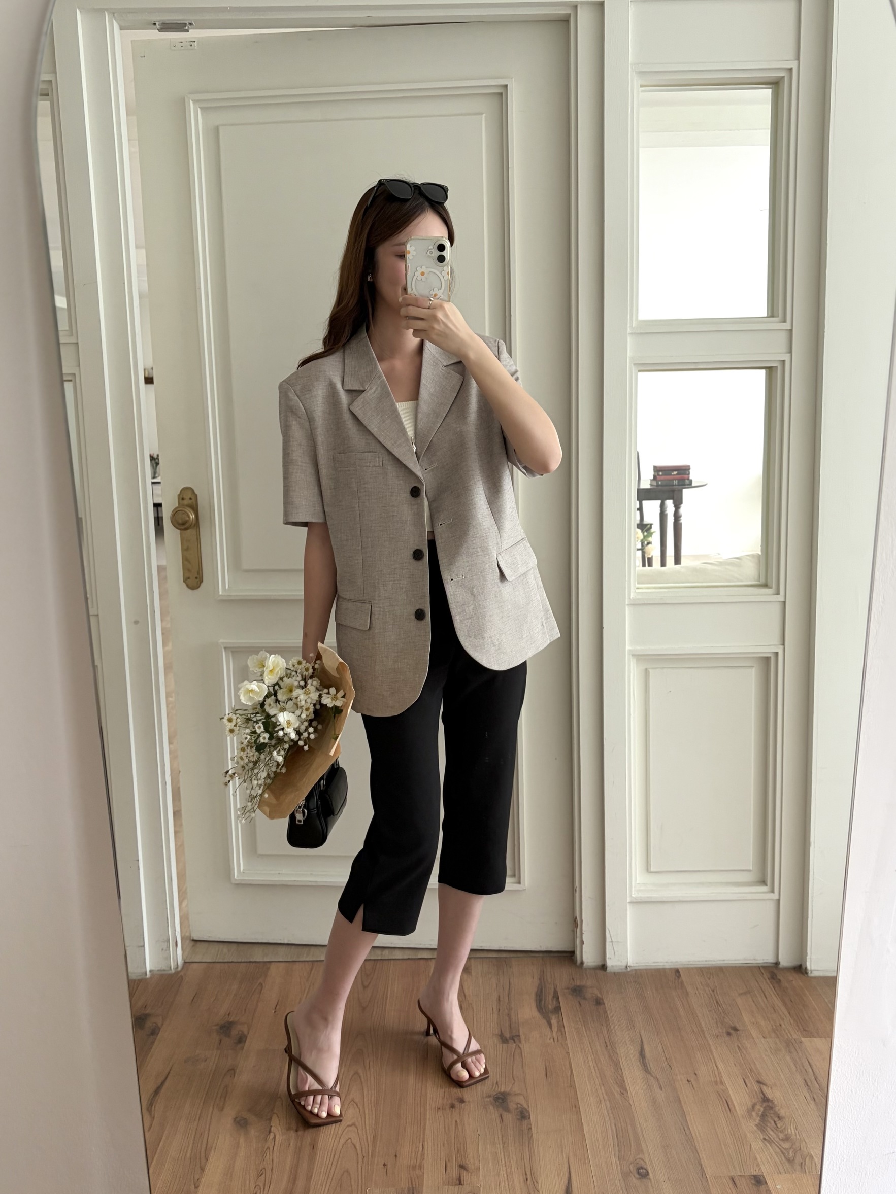 Side Slit Cropped Pants