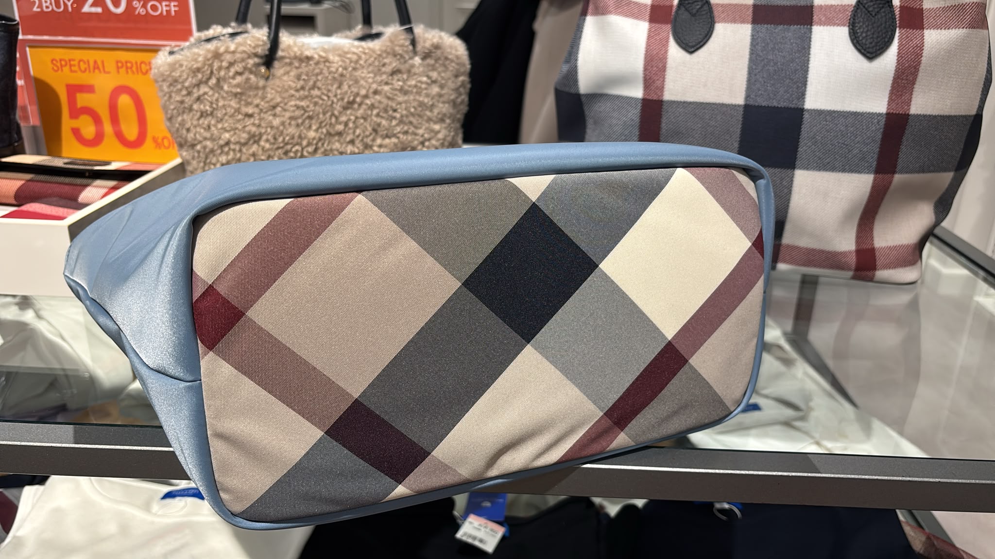 blue label tote