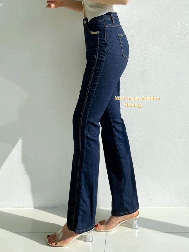 HL6049 韓國🌼Howluk拼接線條喇叭牛