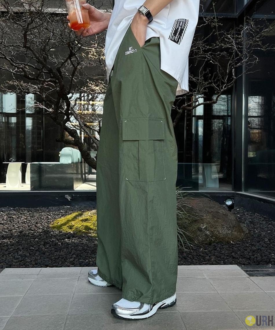 【100%保證韓國直送】輕盈機能感尼龍多口袋抽繩寬鬆工裝褲 👖 [3 color] RG165609