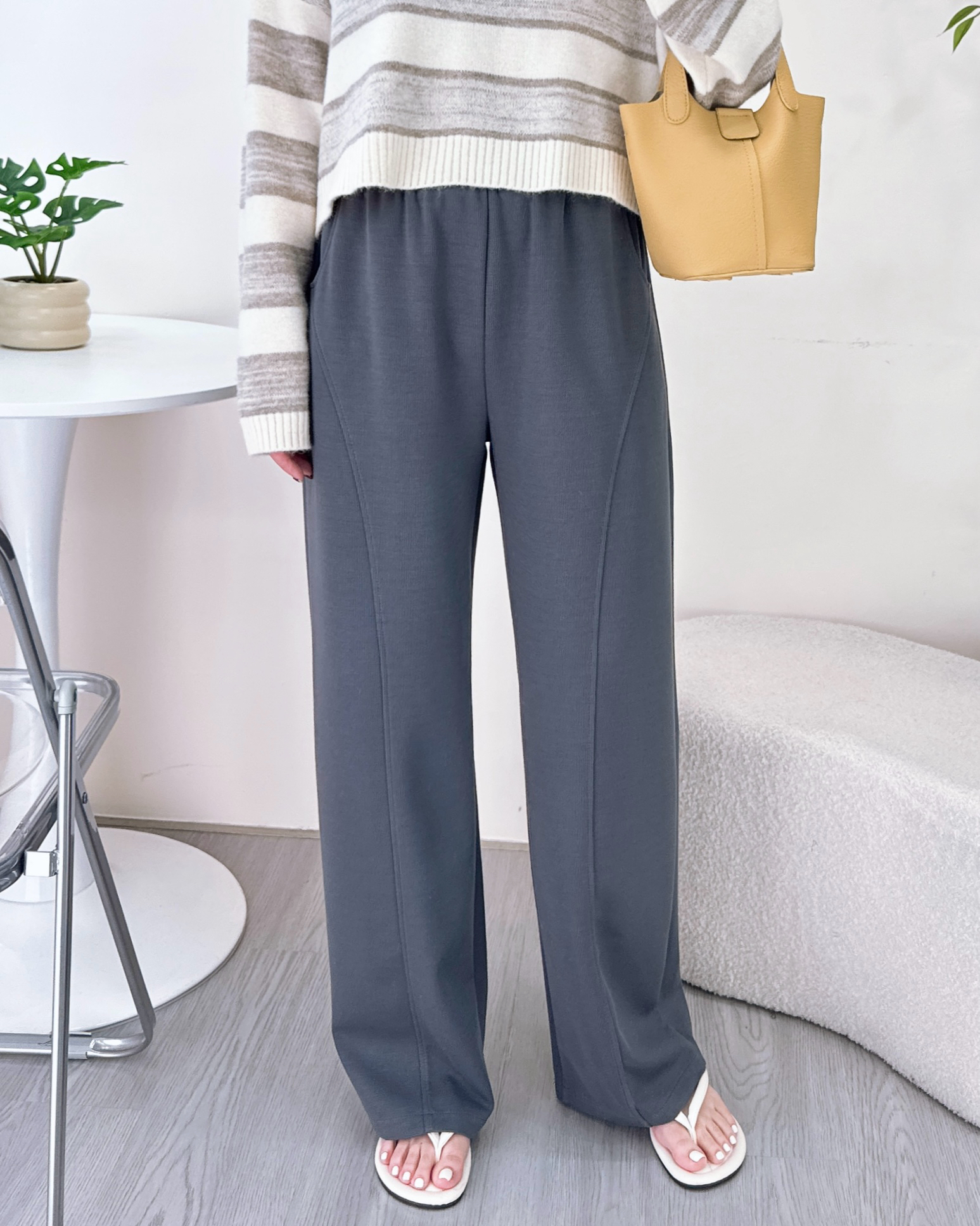 滑嘟嘟免燙牛奶棉料休閒褲 4色