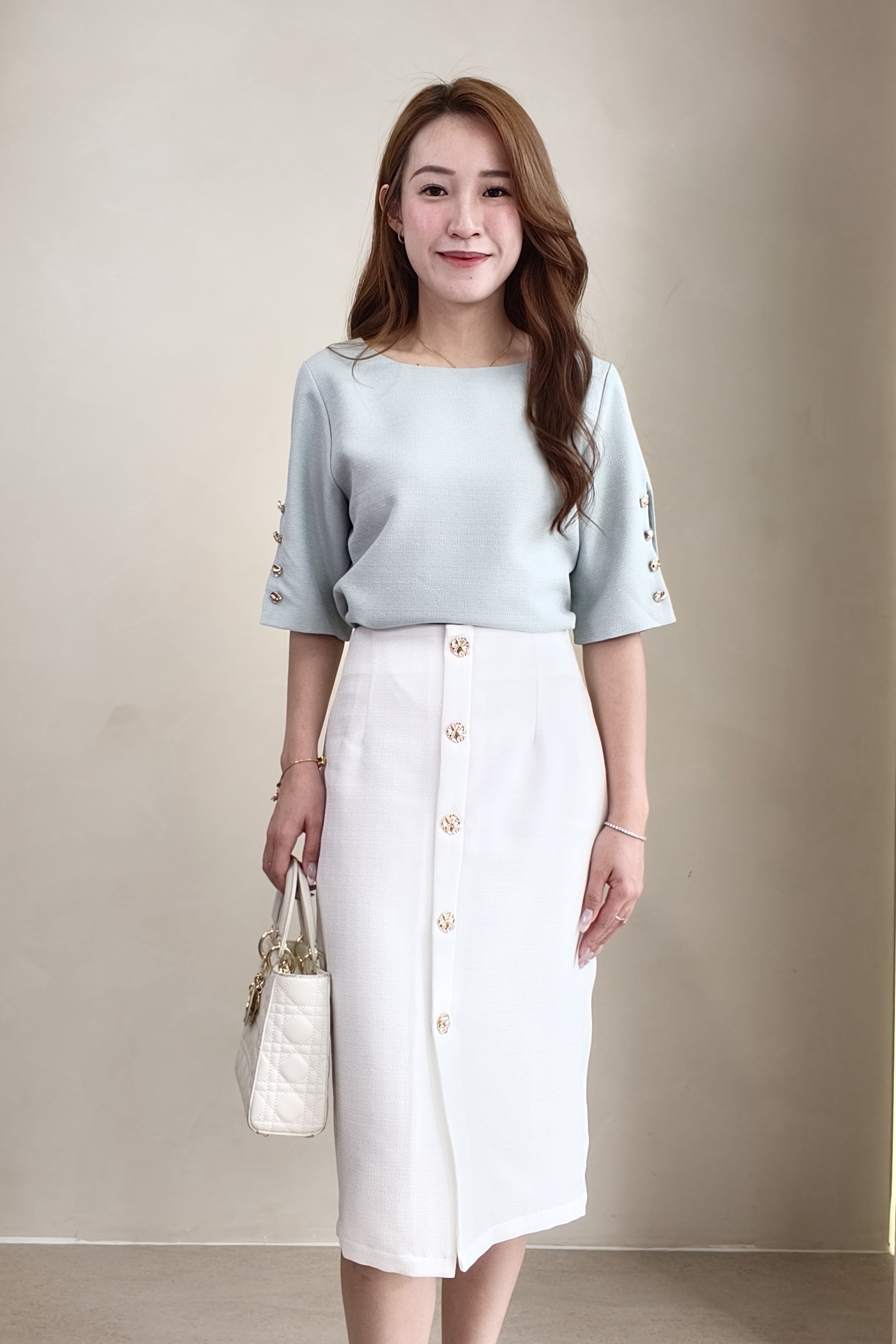 26668 Metal Button Sleeve Top