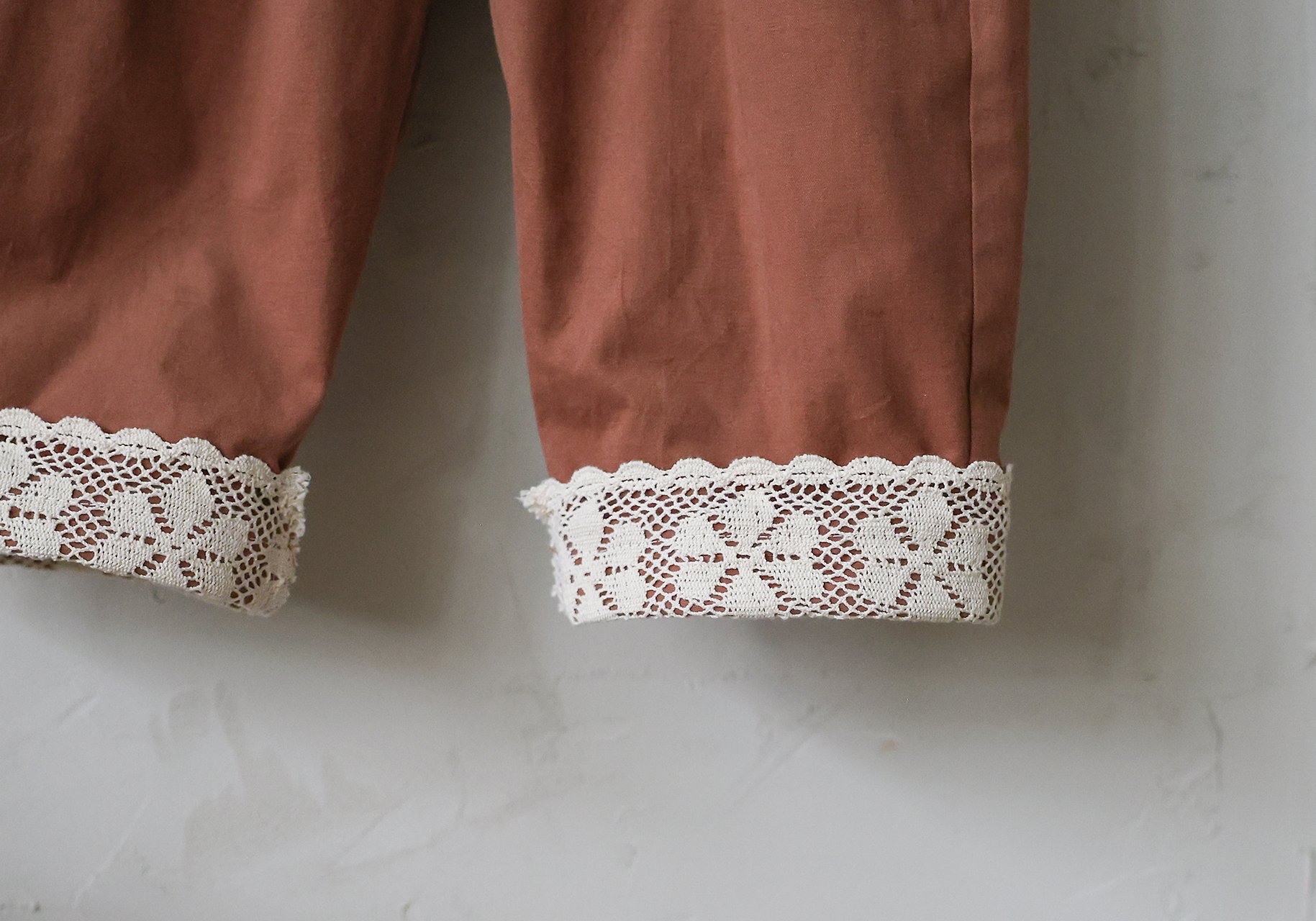 Flo | Peanut Pants
