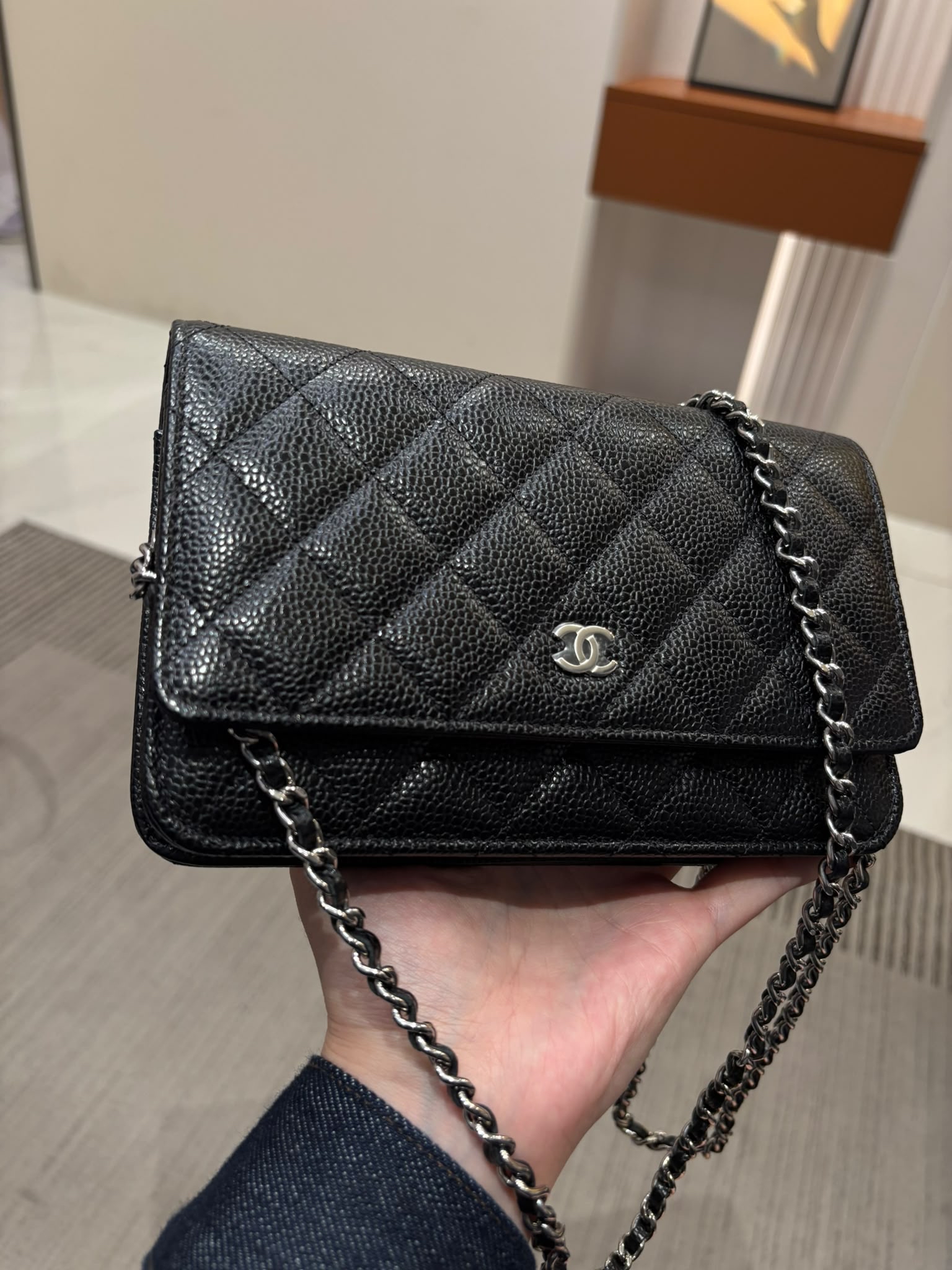 全新 Chanel wallet on chain 黑色荔枝牛皮銀扣WOC 100%Authentic, 全新 Brand New  ✅晶片貼✅dust bag ✅box