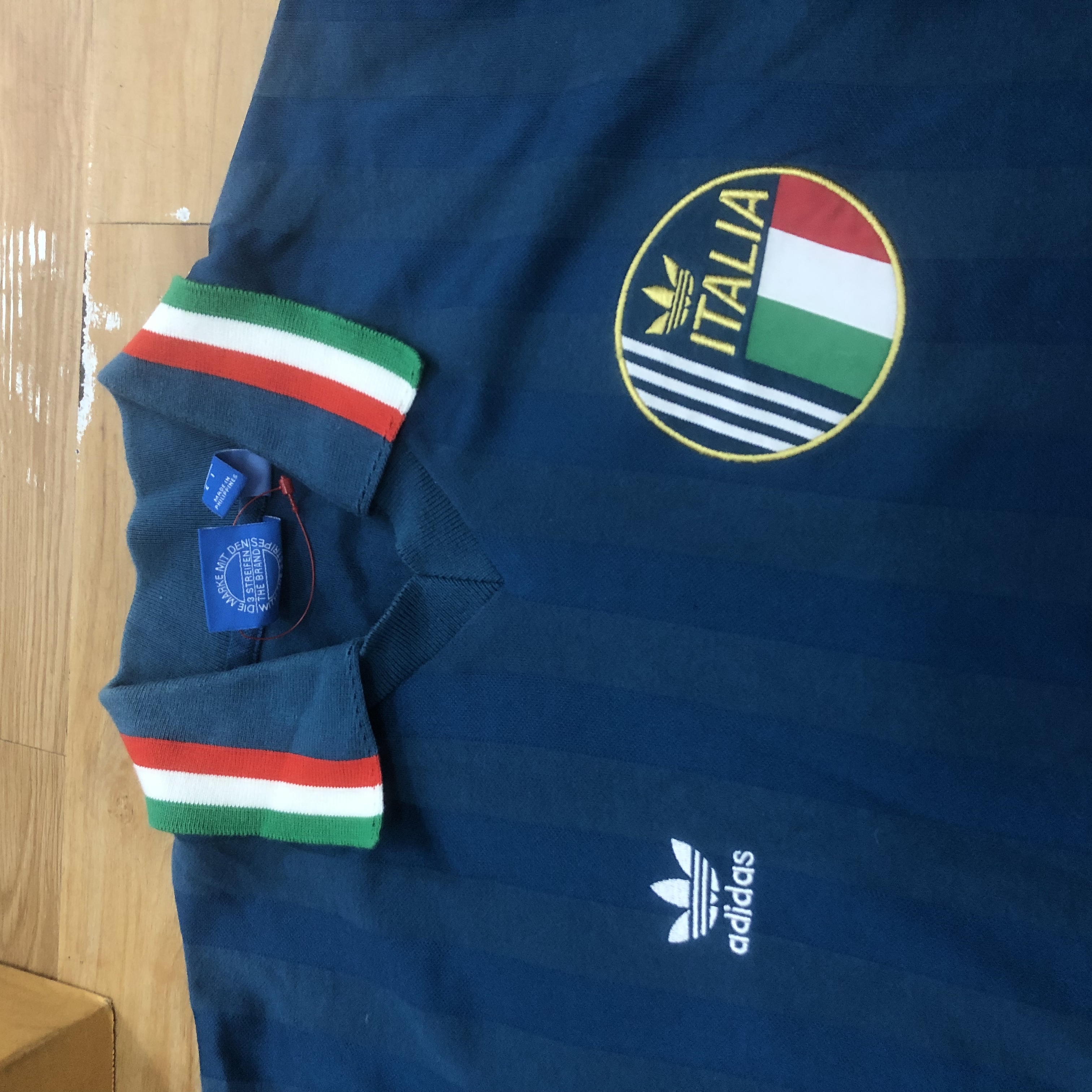 Italy 90 s adidas Original retro shirt 10 nakata football shop