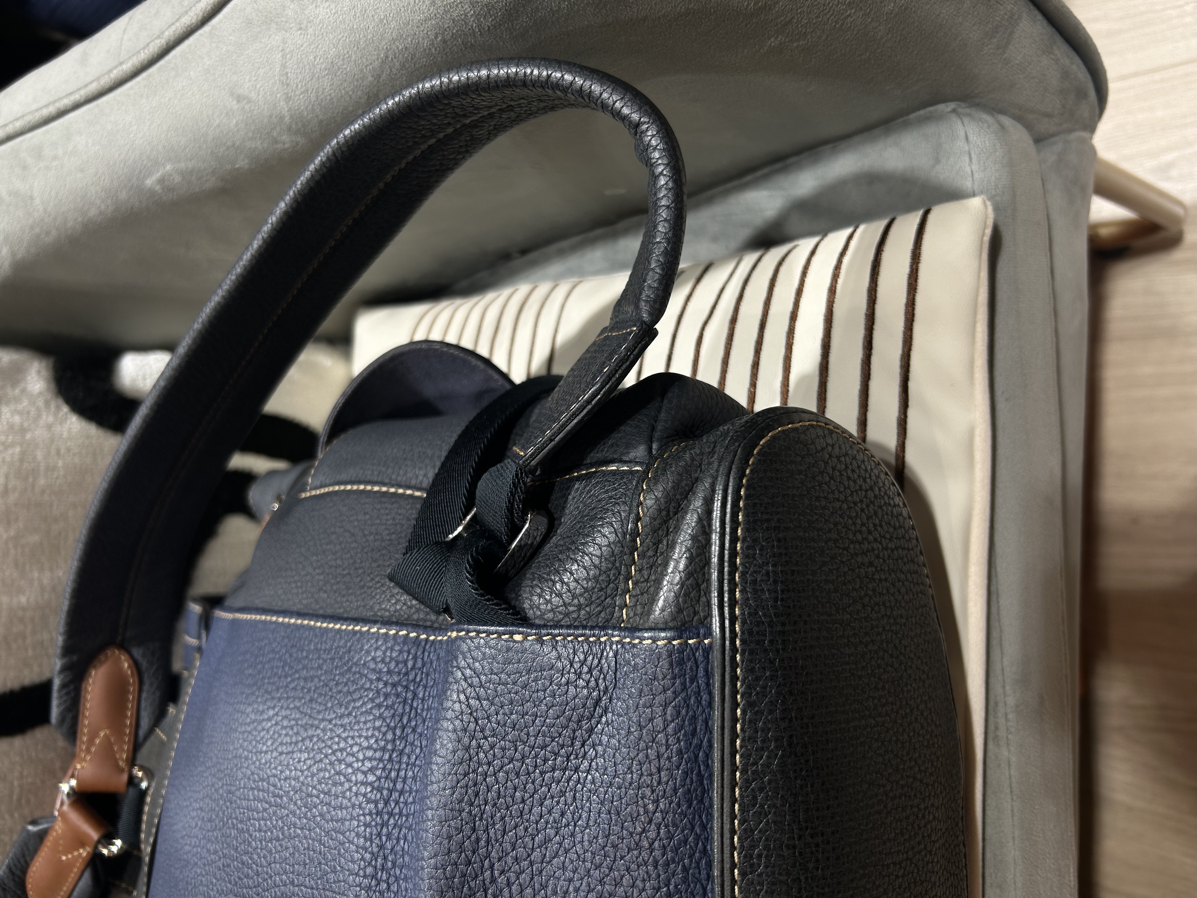 Lv Christopher PM Calfskin M21373 Backpack LOUIS VUITTON 100%Authentic,95%new ☑️dust bag 