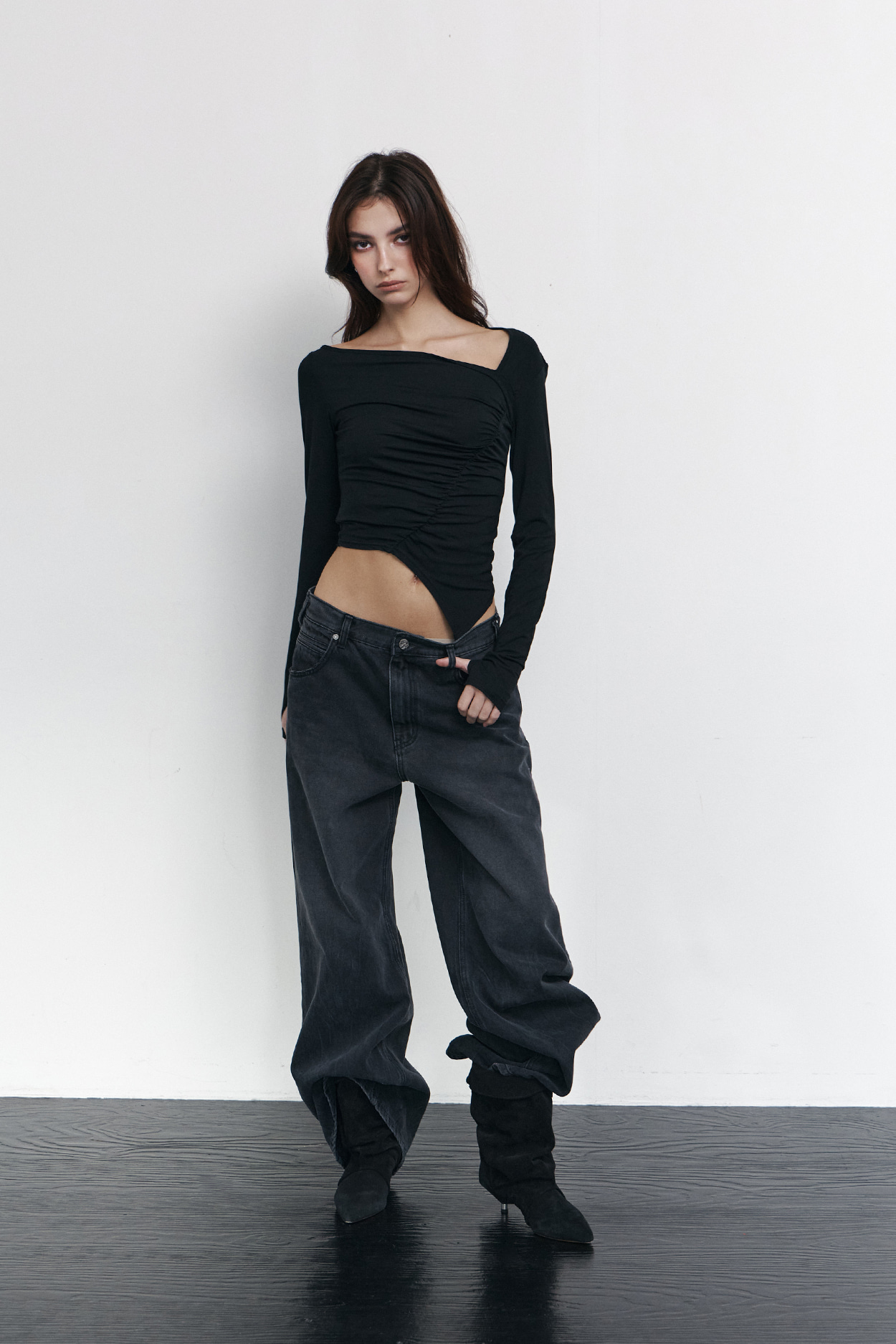 pleaseNOFOLLOW - Sadie Unbal Shirring Long Sleeve Top (Black)