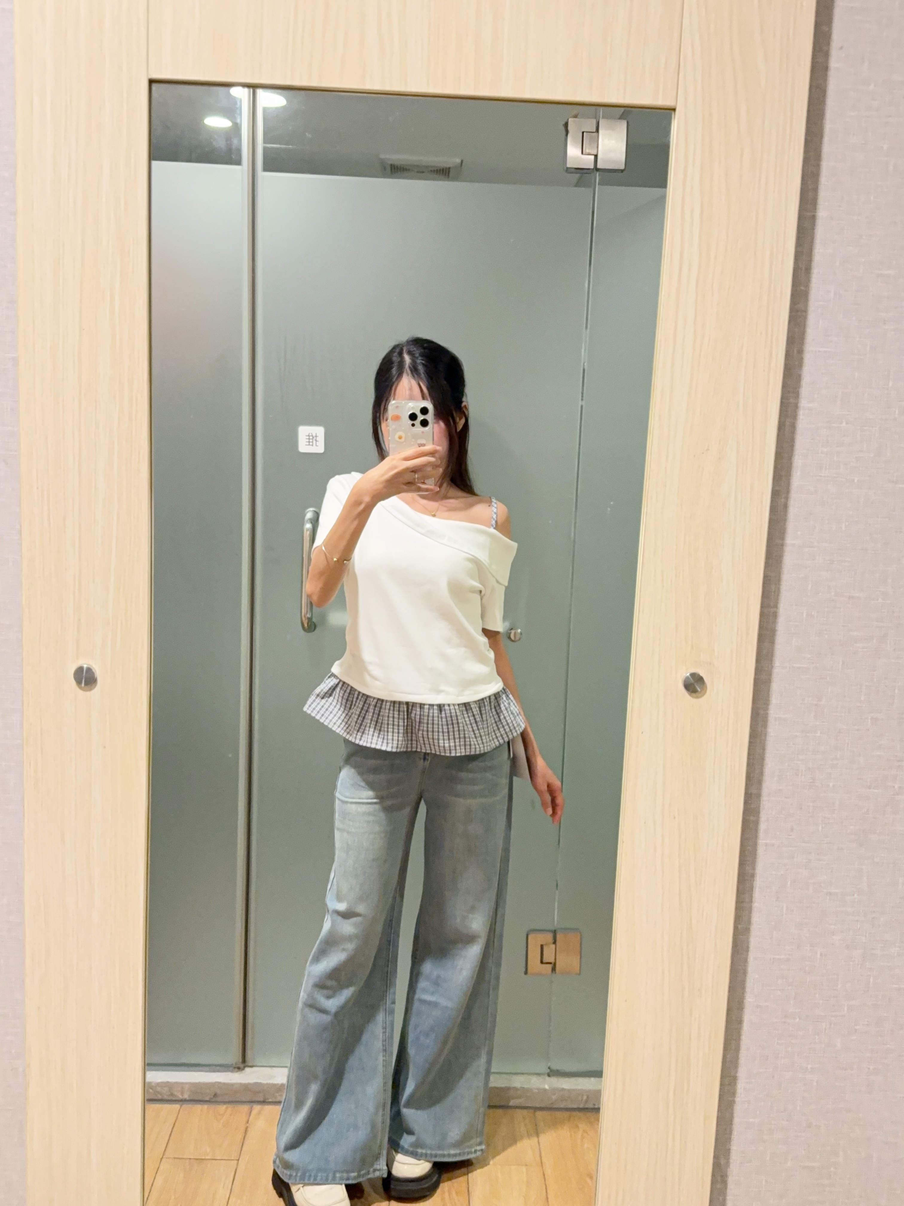 斜肩格纹并接假两件上衣R2973