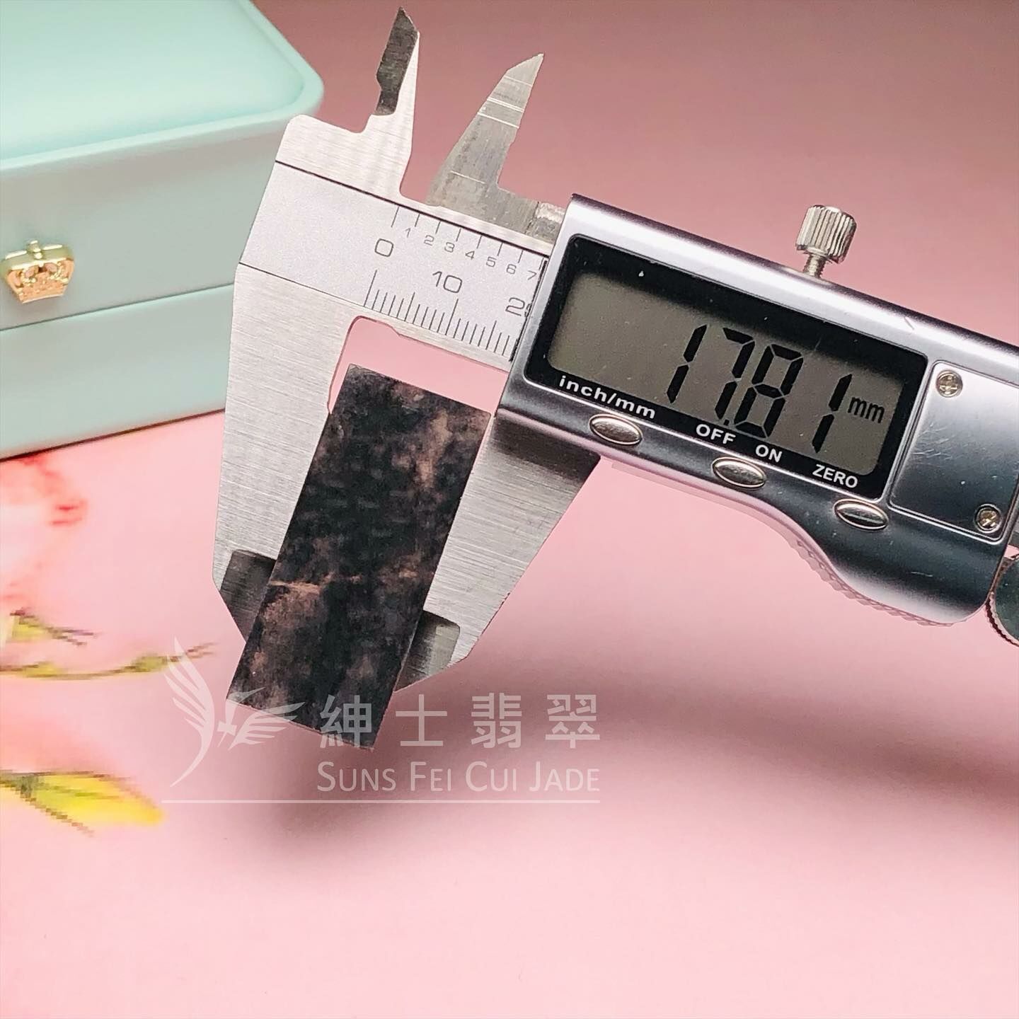 玻璃烏雞無事牌 - 1