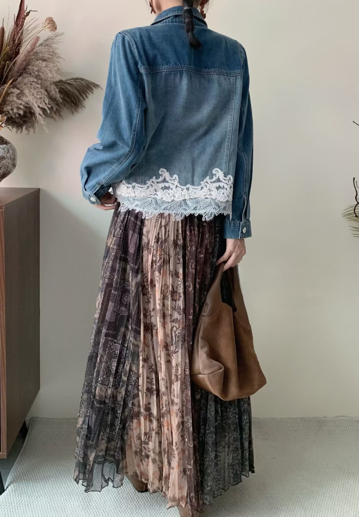 刺綉蕾絲牛仔外套(M38寸胸/L40寸胸/XL42寸胸)