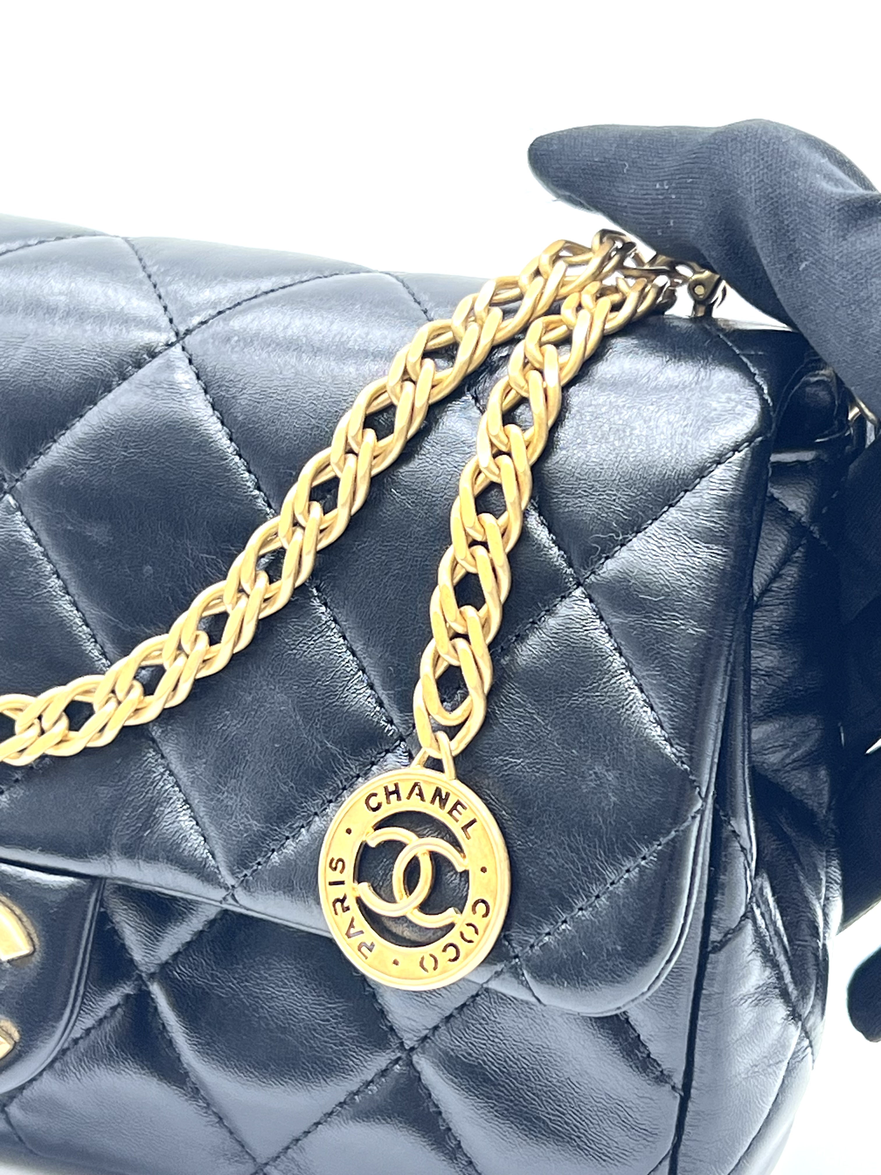Pre-Owned CHANEL Flap Bag / Product Code: 26042219