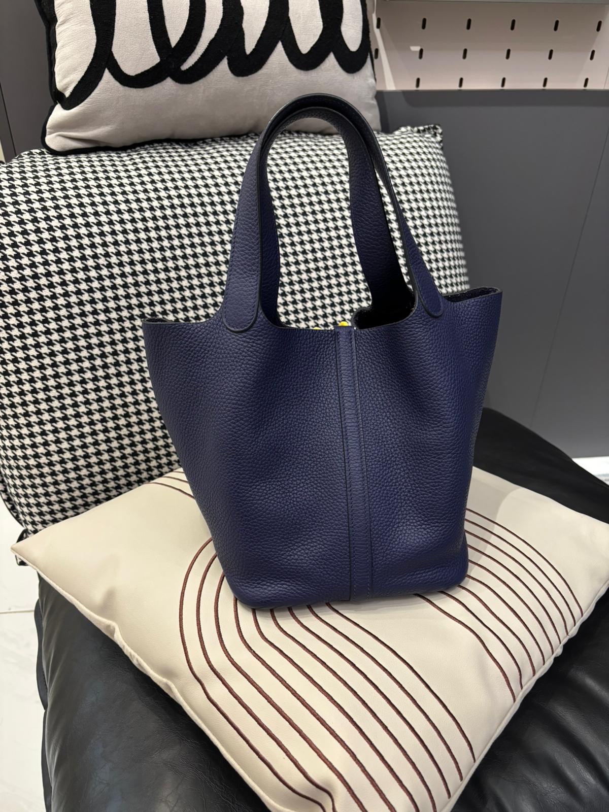 Hermes Picotin 22, Stamp C, 100%Authentic ,95%new ✅key lock ✅dust bag