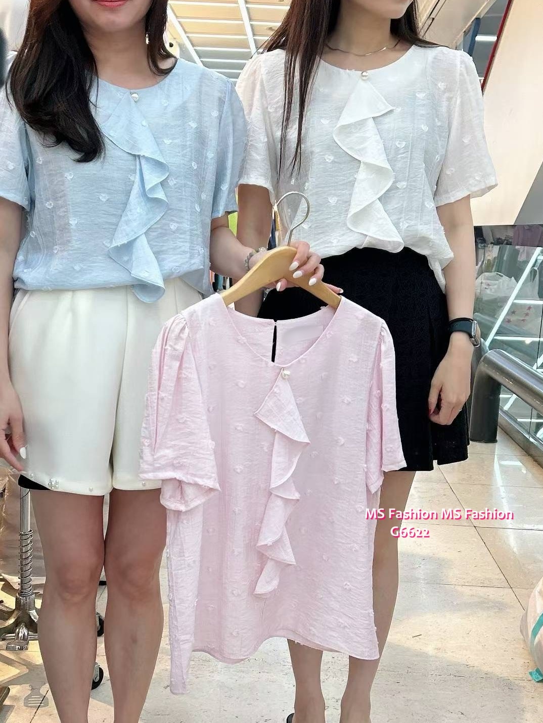 G6622 靚料珠鈕ruffle top