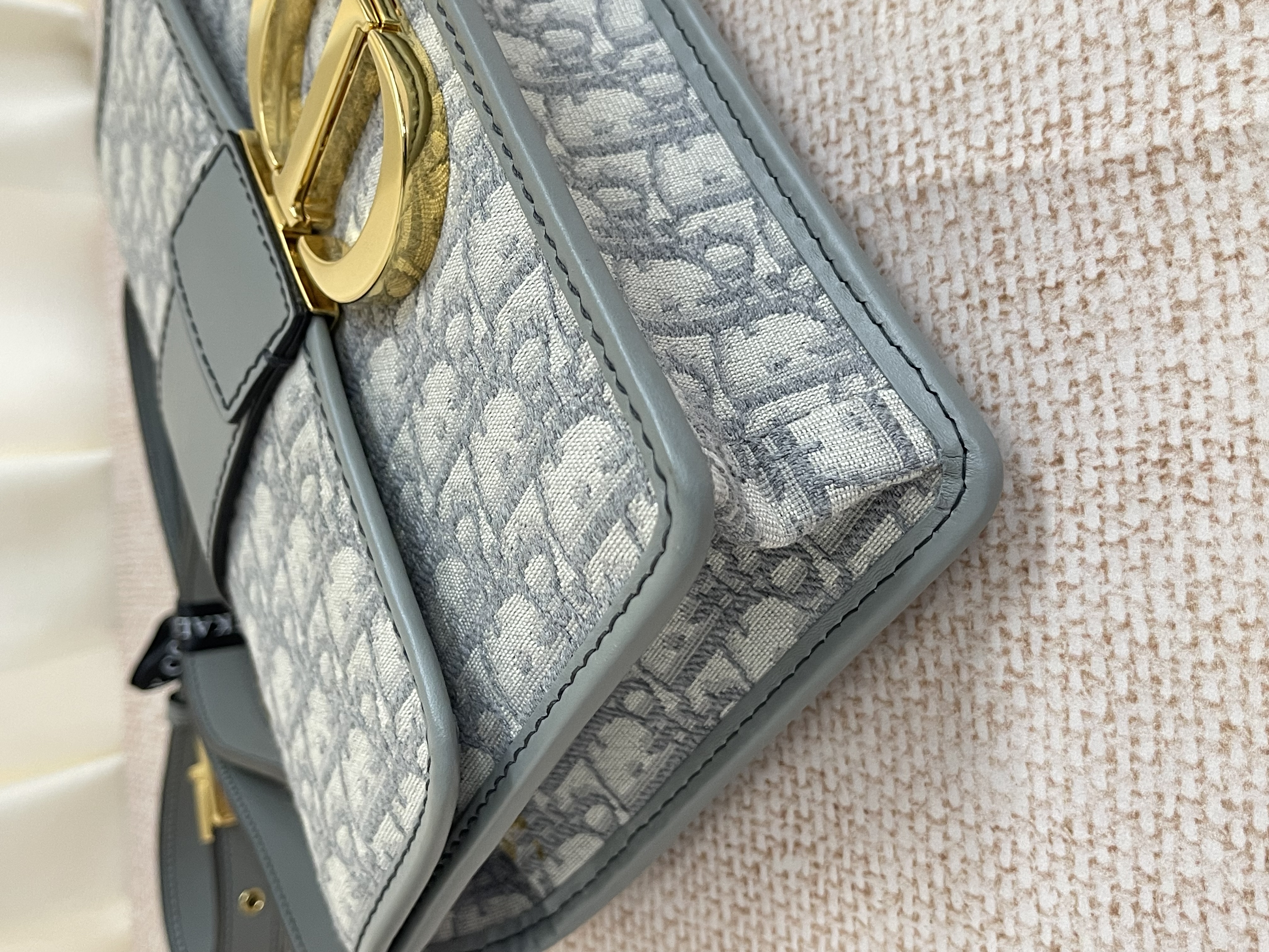 Pre-owned Dior 30 Montaigne / Product Code: 26052003