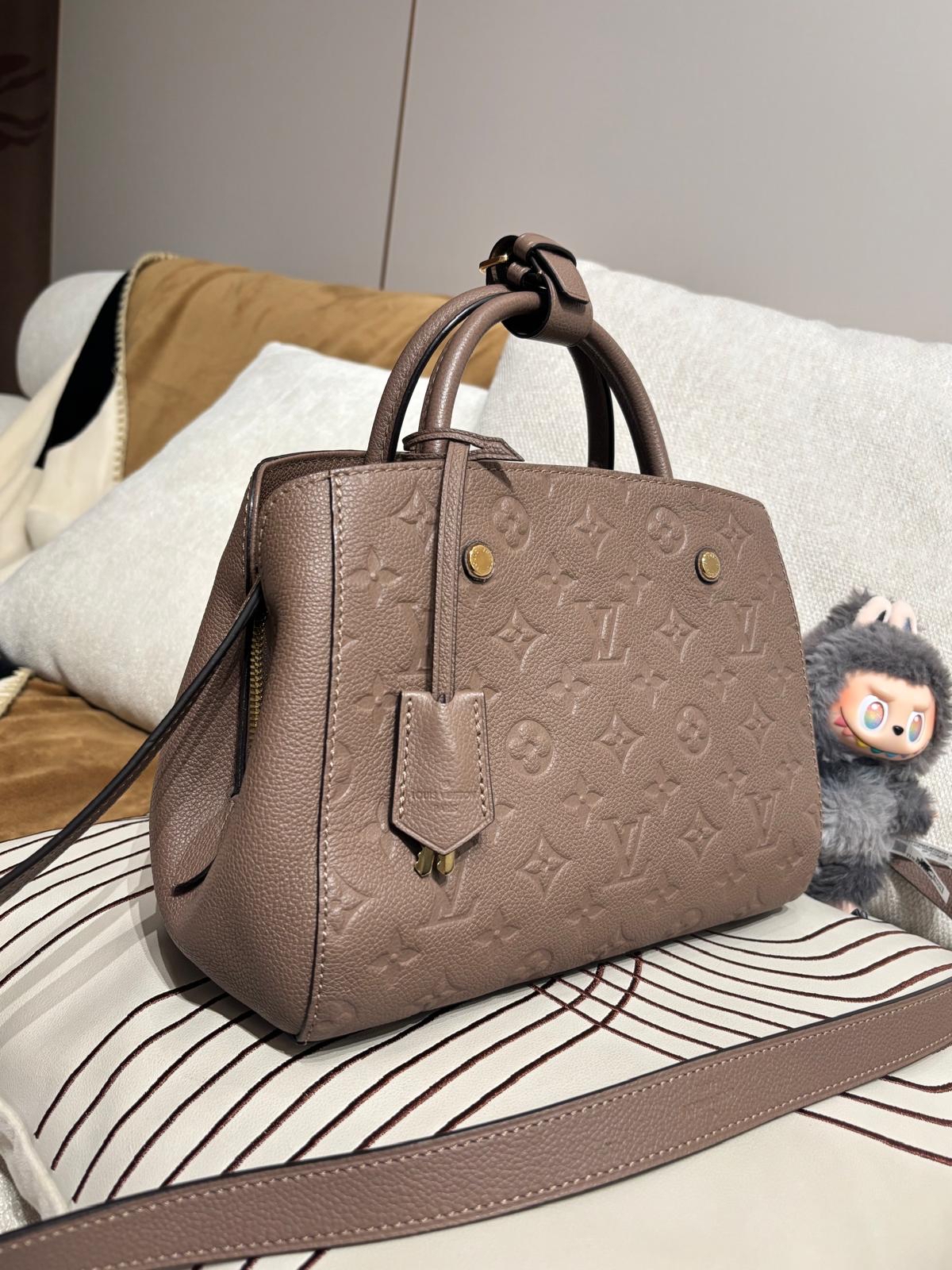 Lv montaigne bb empreinte calfskin 100%Authentic,98%new ✅key lockpad✅strap✅dust bag  
