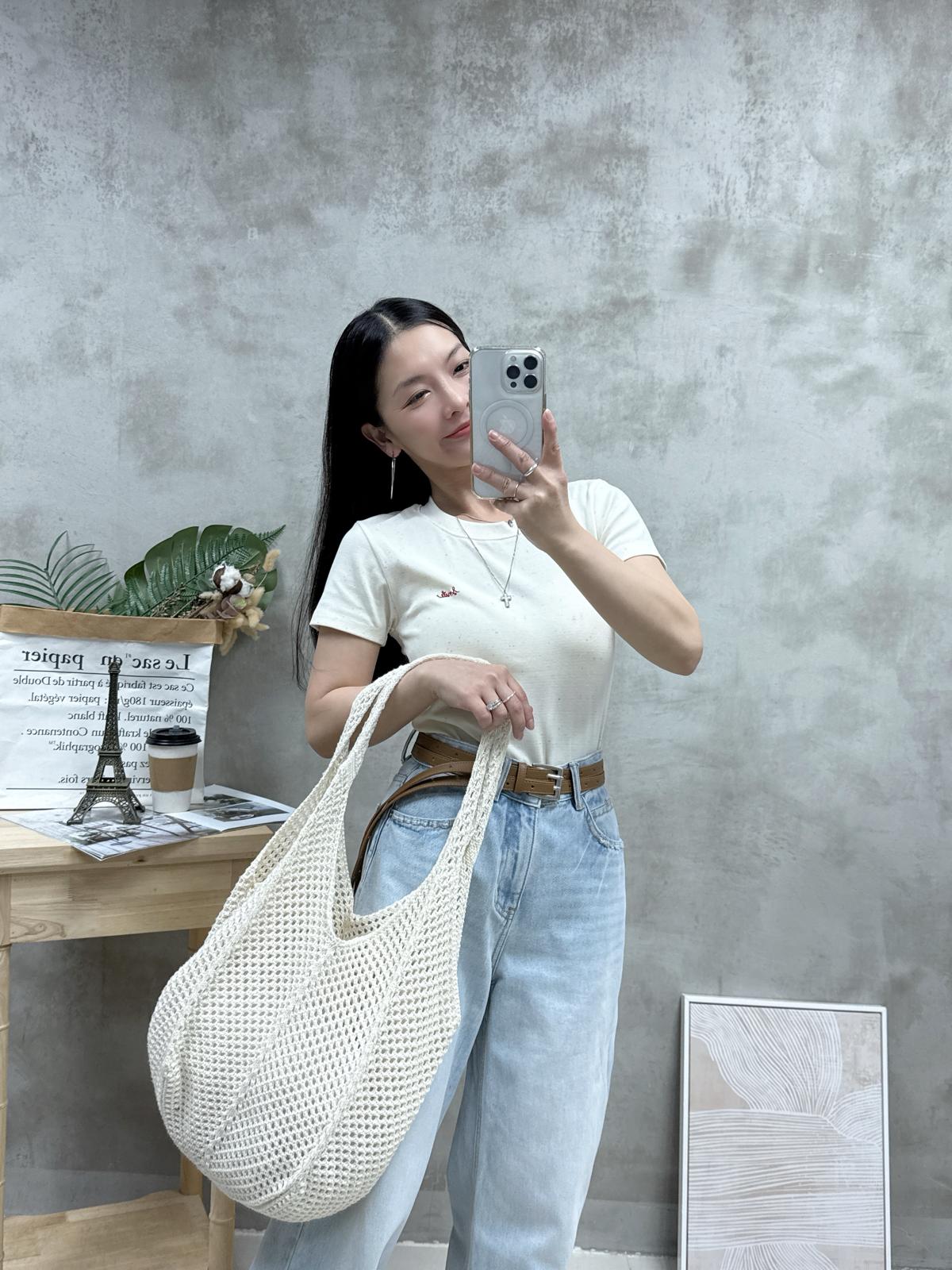 G18 彩點刺繡字Tee