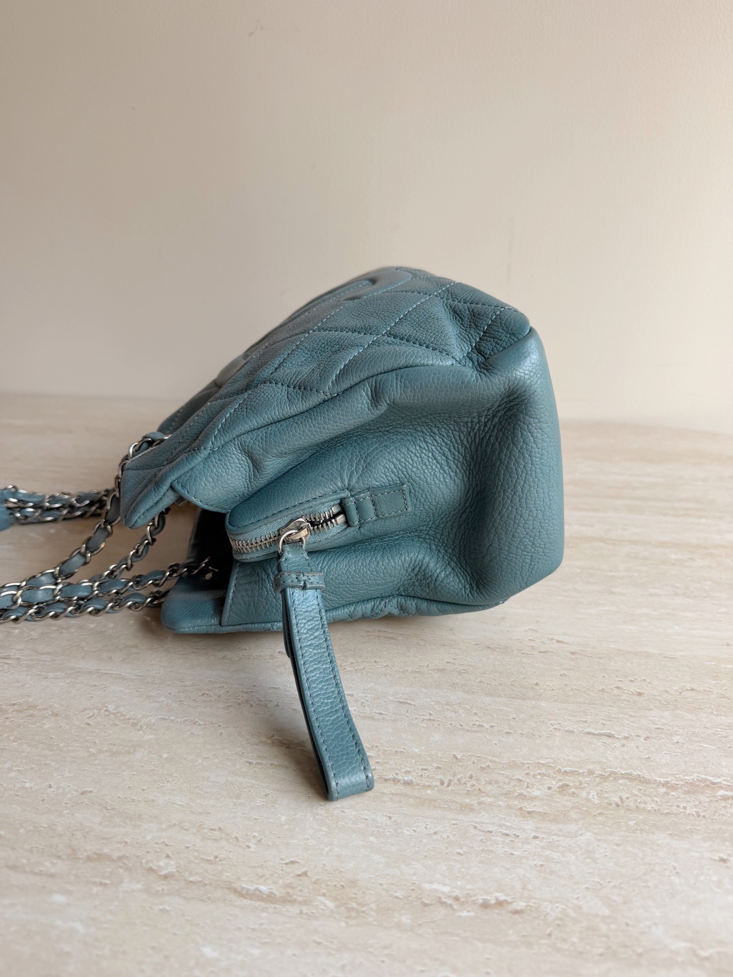 【預訂貨品】Chanel藍色魚子醬tote bag