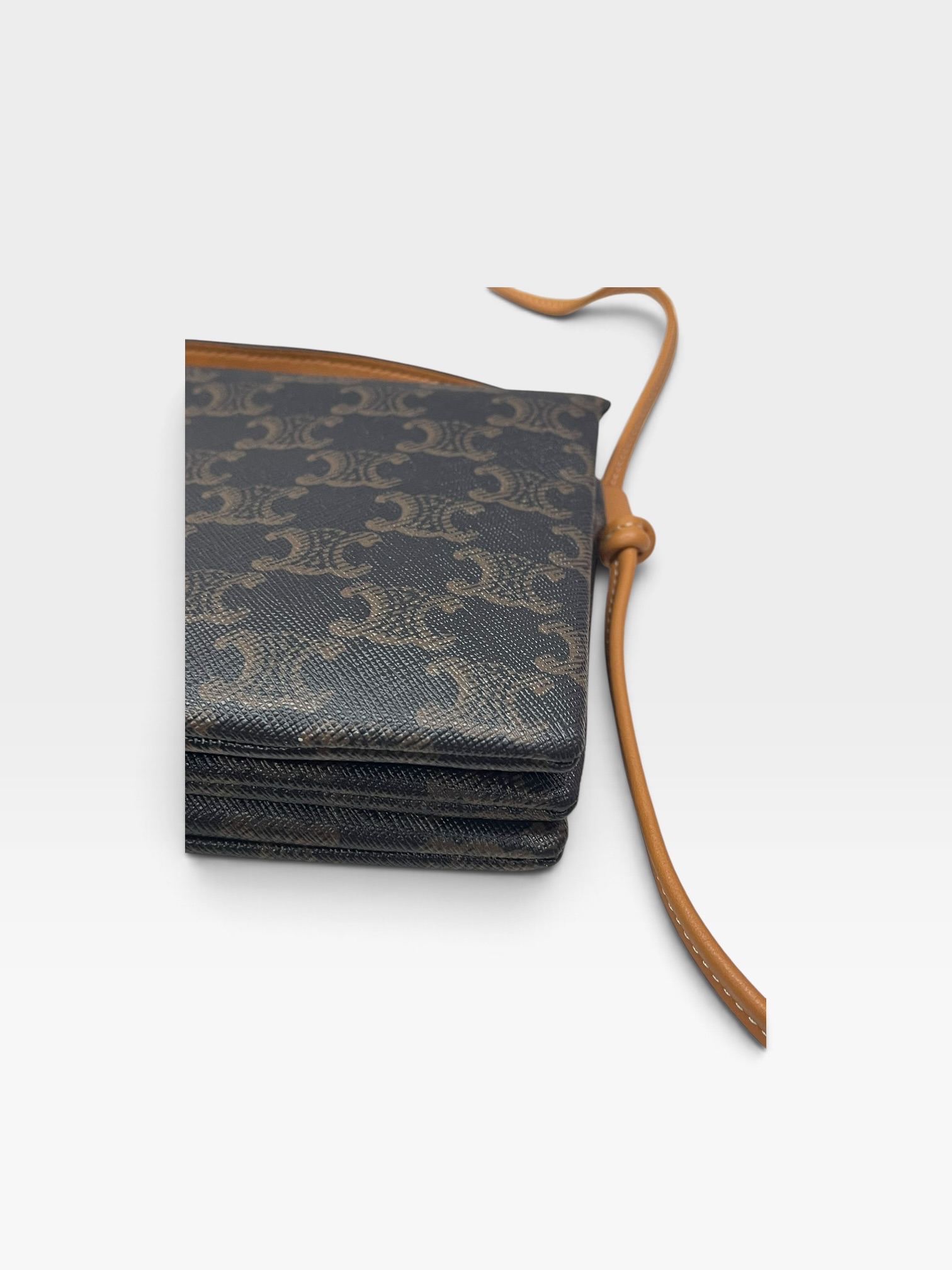 Pre-Owned CELINE Trio Flap / Product Code: 102916